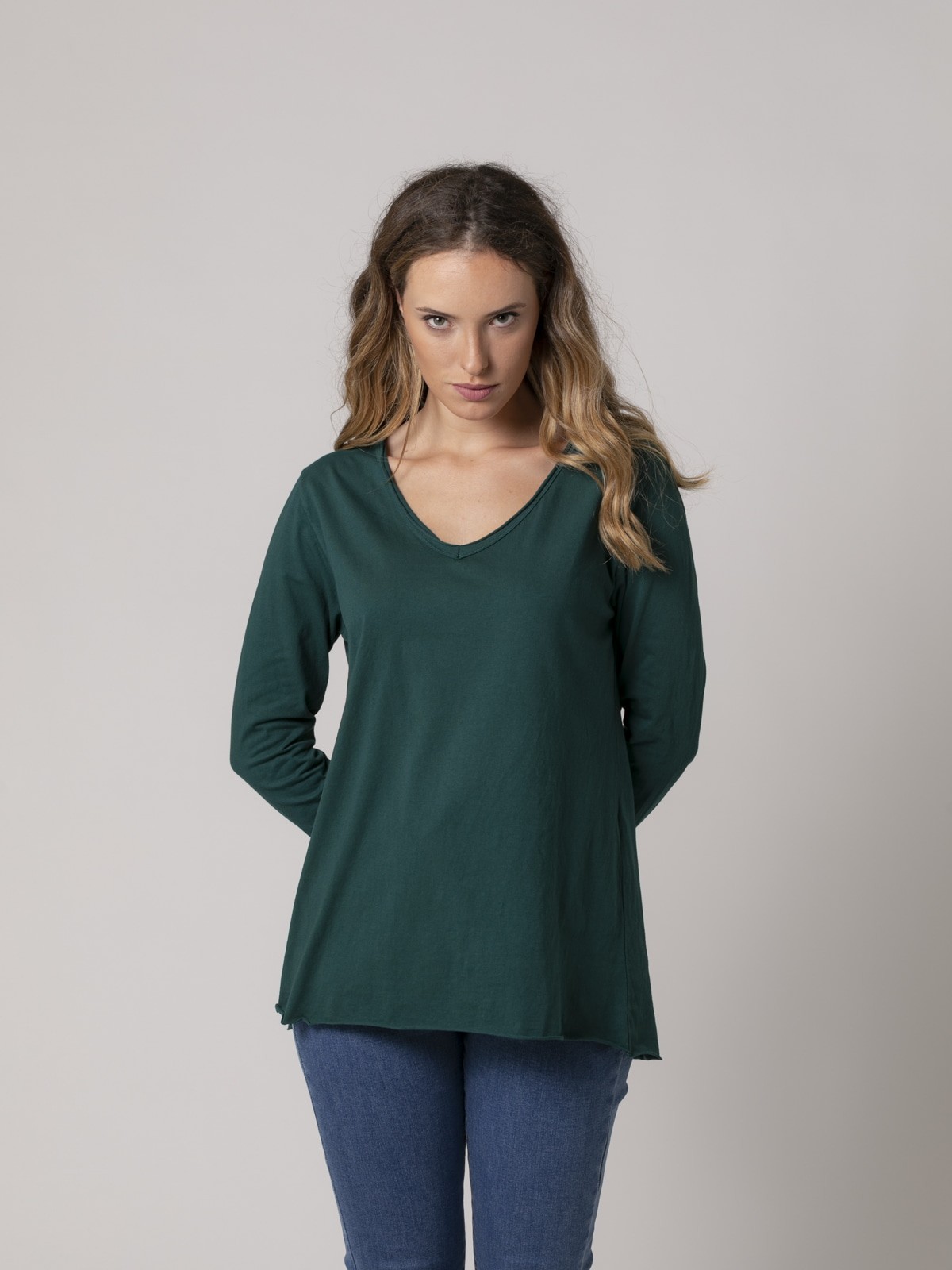 Camiseta algodón escote en pico manga larga Verde