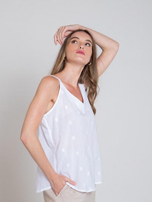 Embroidered flower tank top White