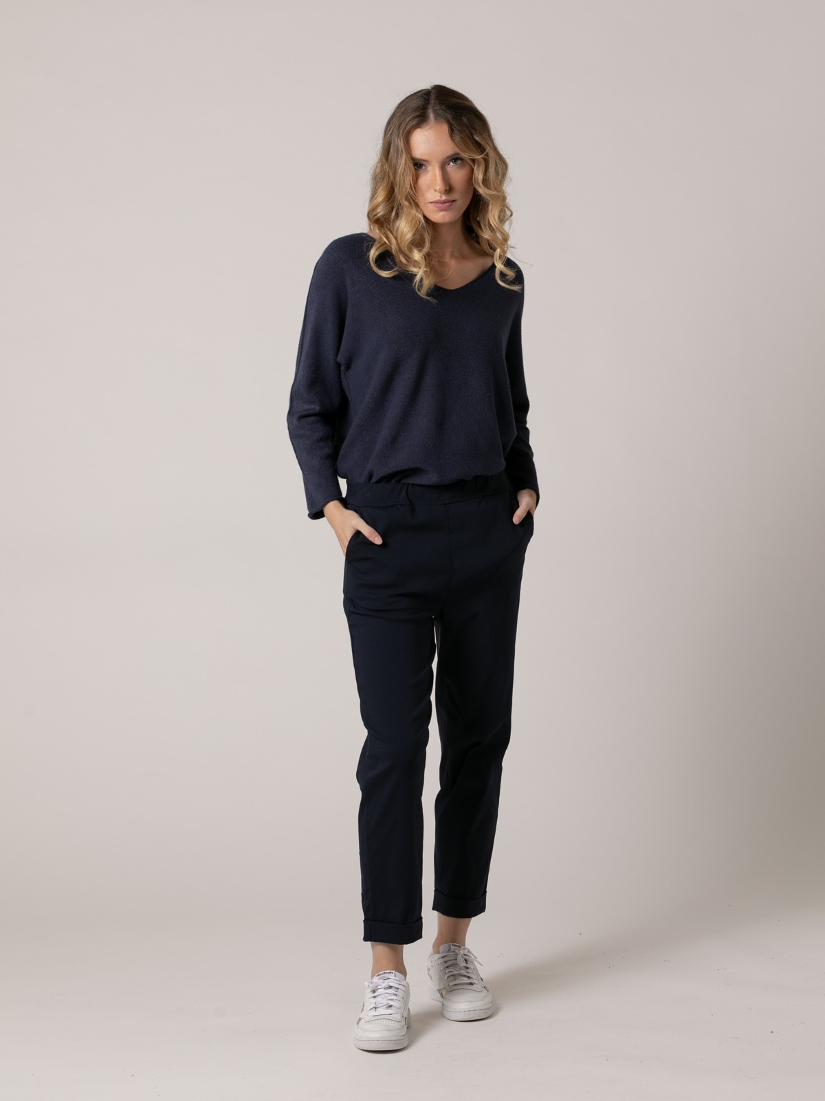 Ankle-length pants with pocketsAzul Marino