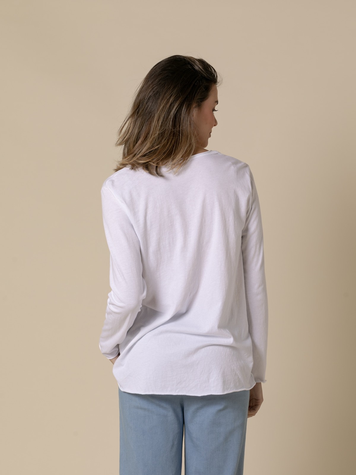 V-neck long sleeve t-shirt  White colour