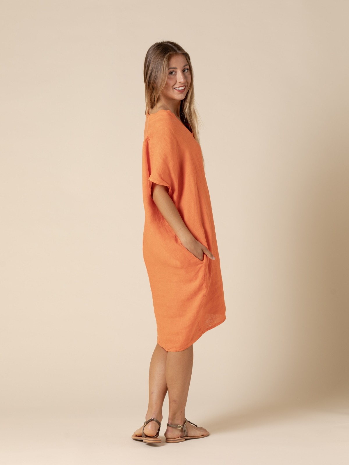 Vestido comfy lino 100% bolsillos color Naranja