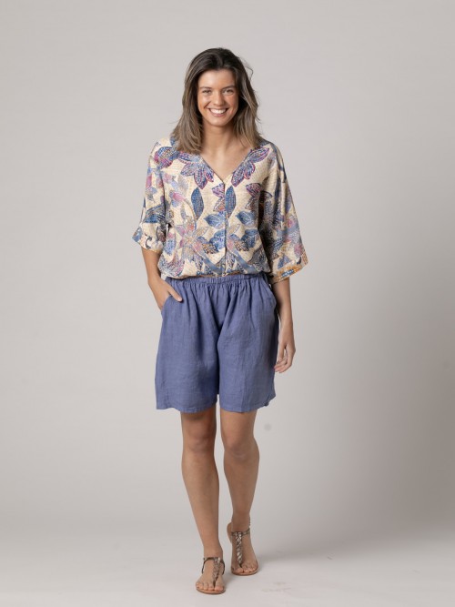 Woman 100% linen mom fit comfy shorts  Blue Lavandacolour
