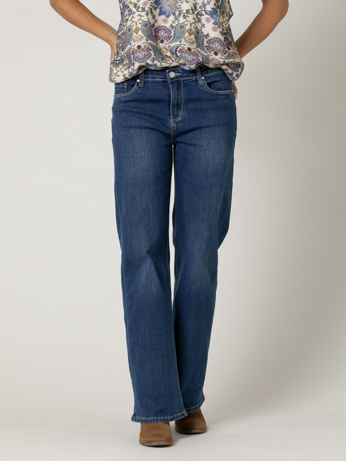 Woman Jeans  Bluecolour