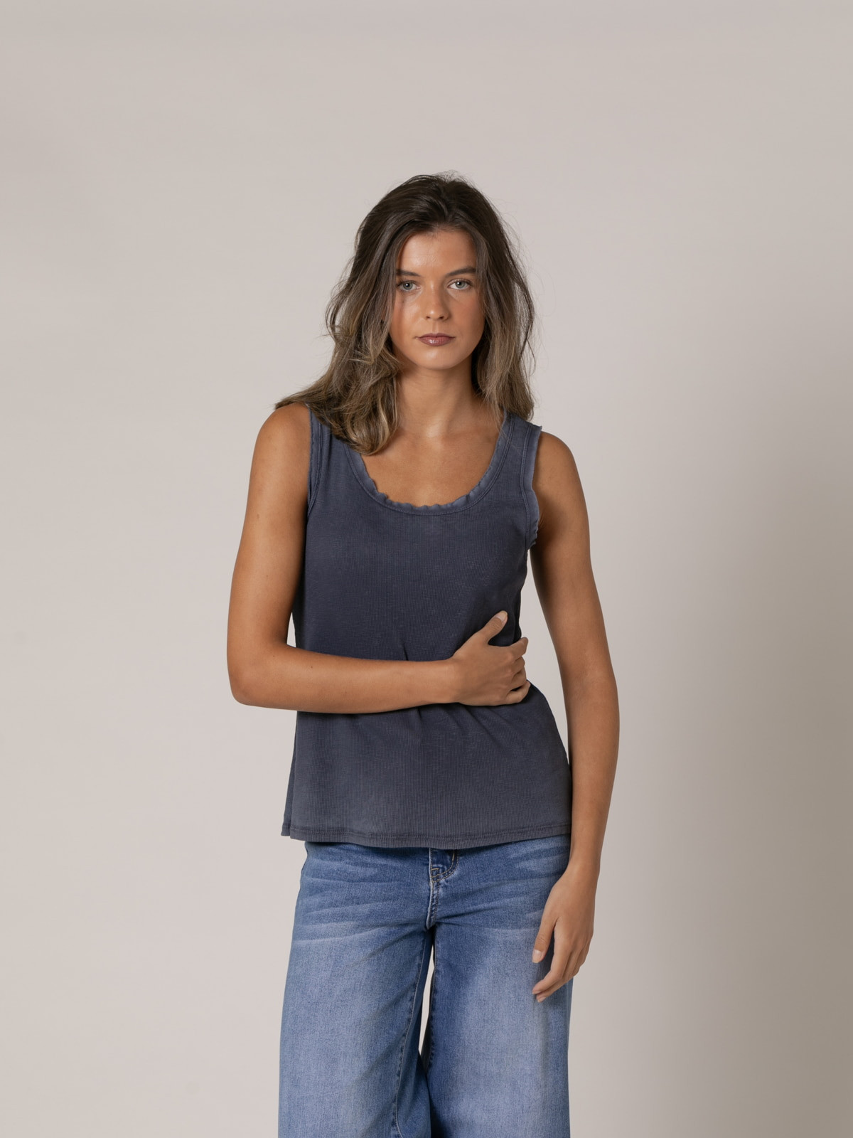 Woman Special dye ribbed wide strap t-shirt  Blue Navycolour