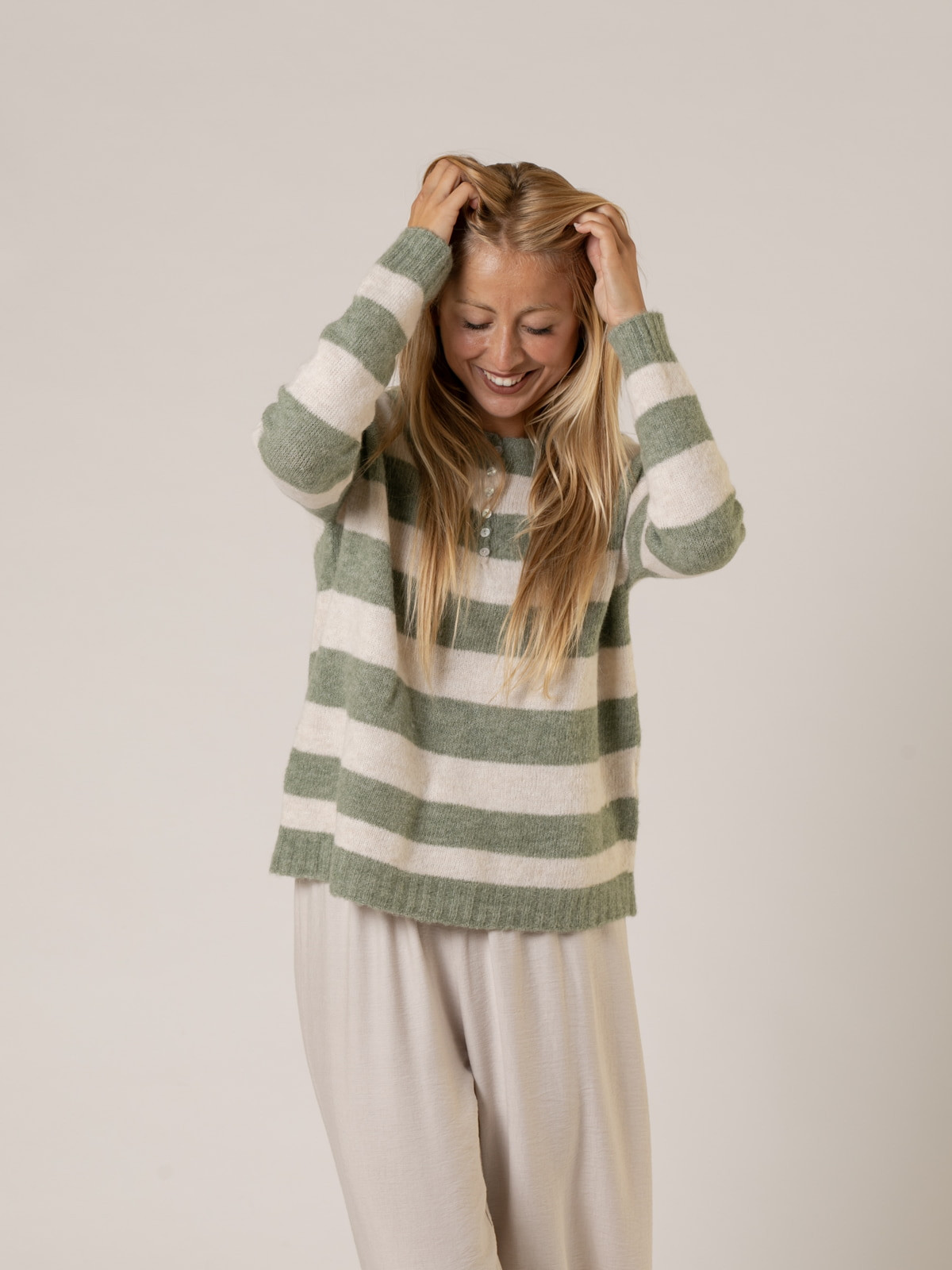 Woman British striped sweater with buttons  Greencolour