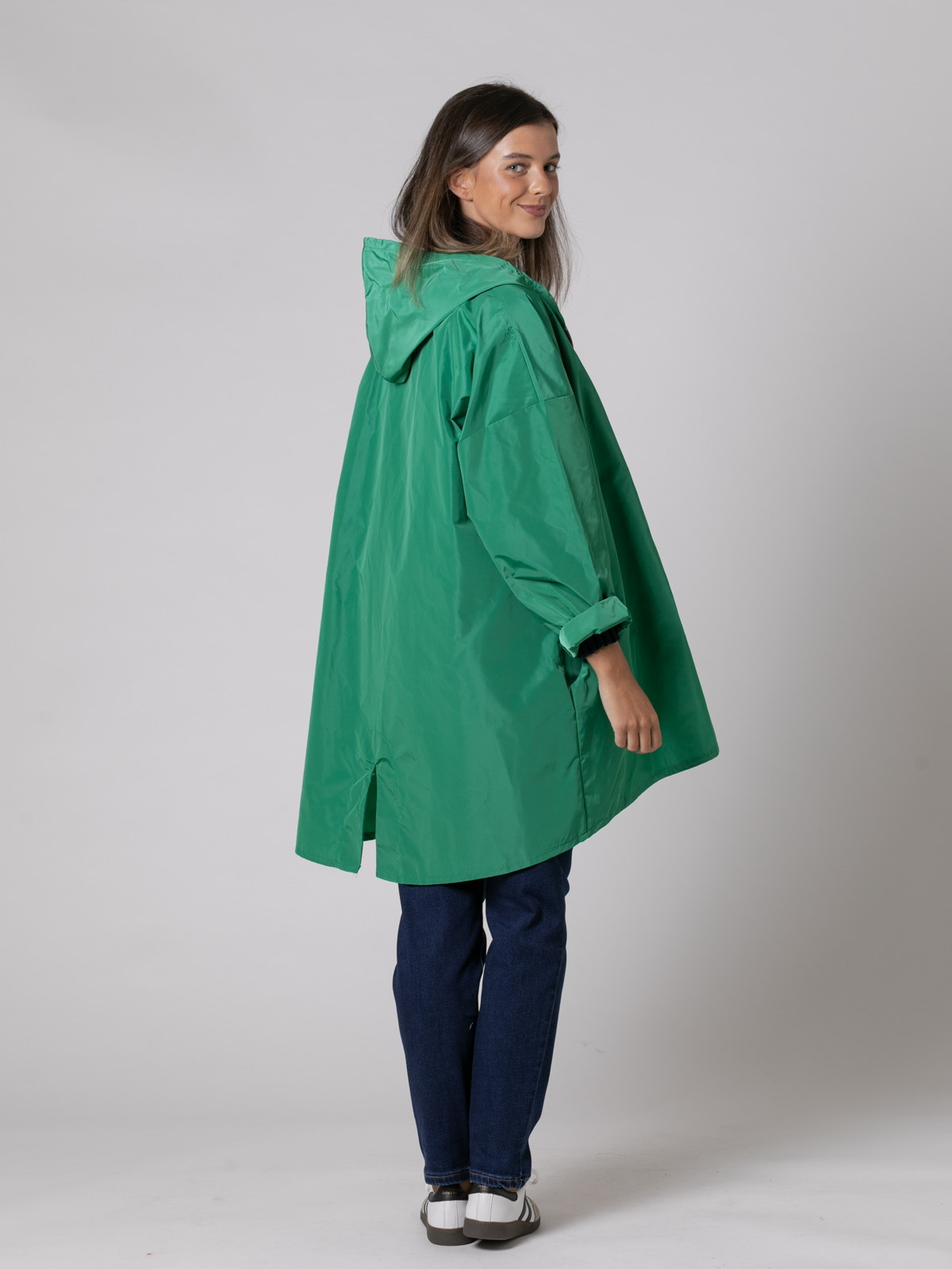 Impermeable oversize best quality color Verde