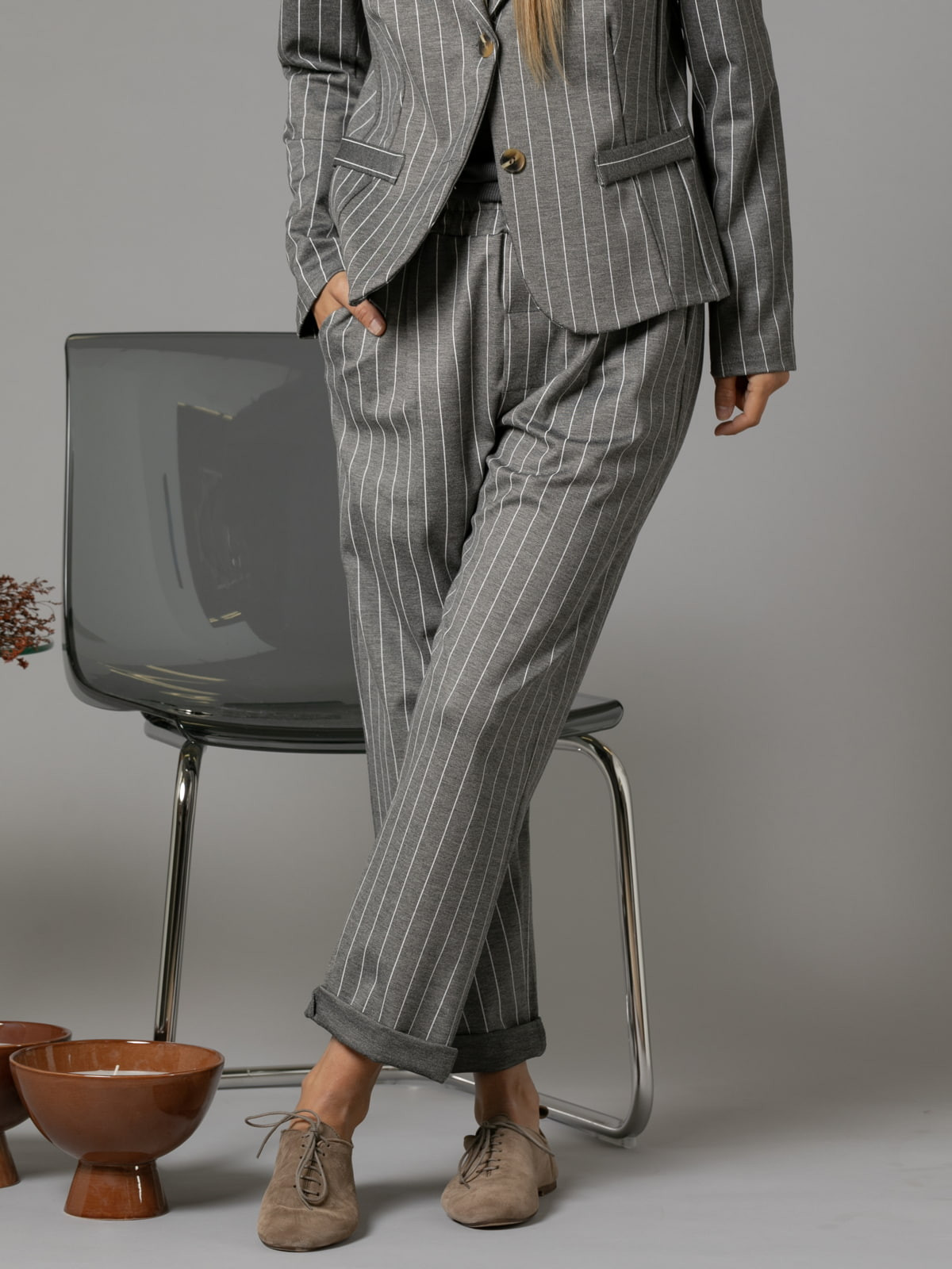 Woman Pinstripe pants with trendy design  Greycolour