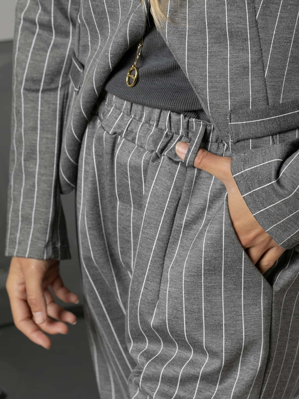 Woman Pinstripe pants with trendy design  Greycolour