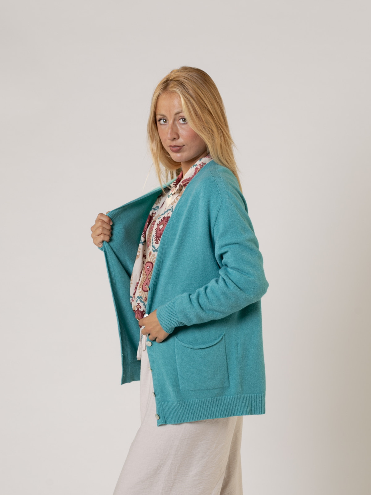 Cardigan punto soft botones color Turquesa