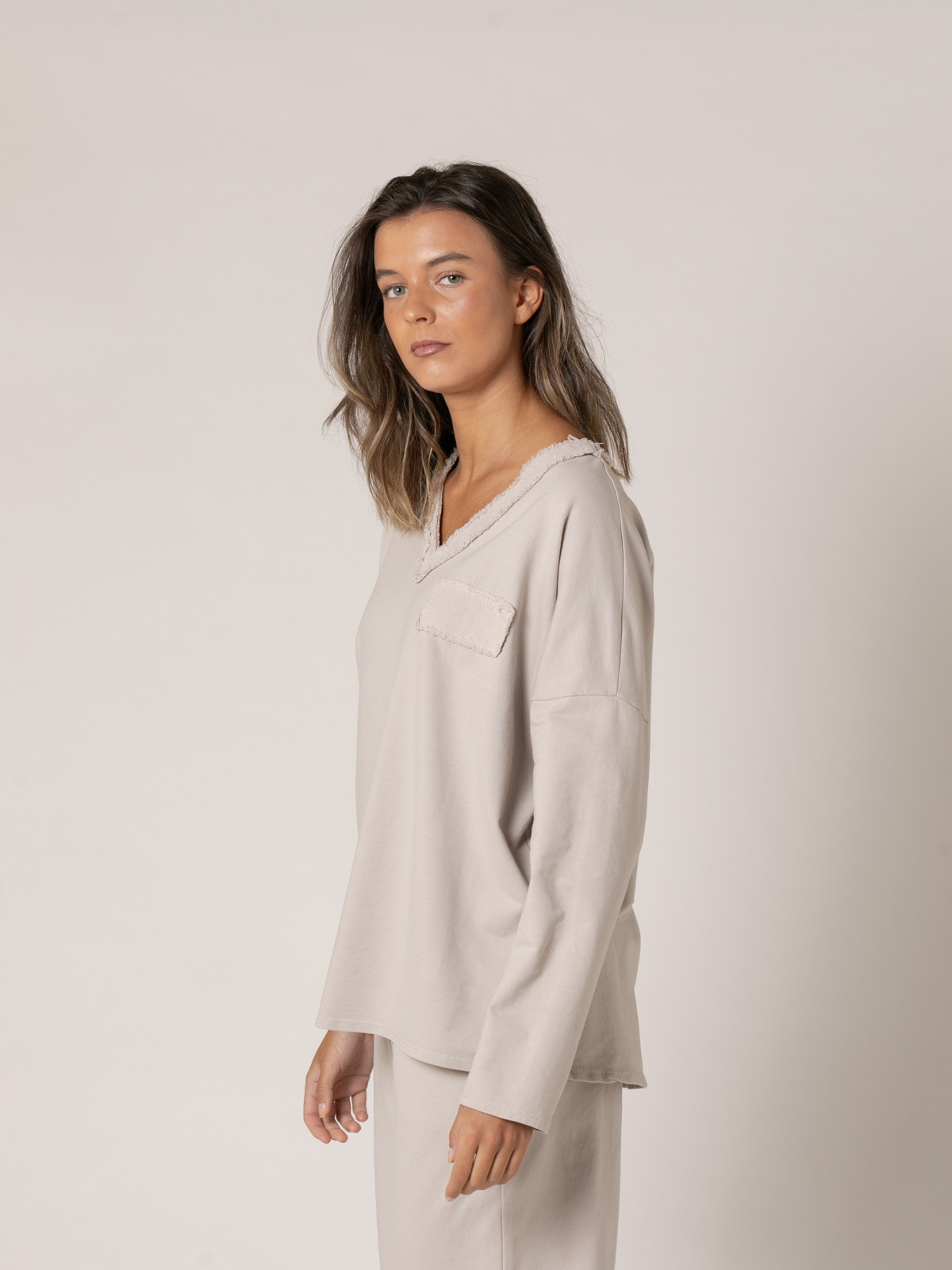 V-neck sweatshirt  Beige colour