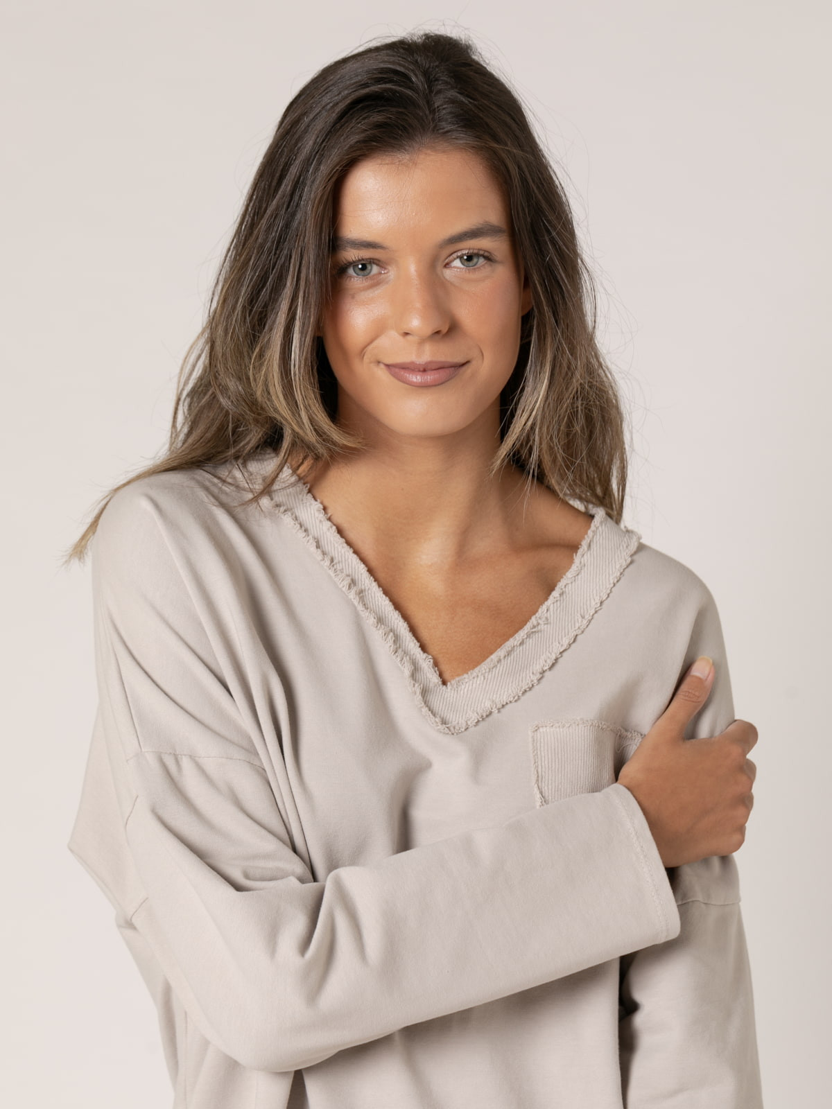 V-neck sweatshirt  Beige colour