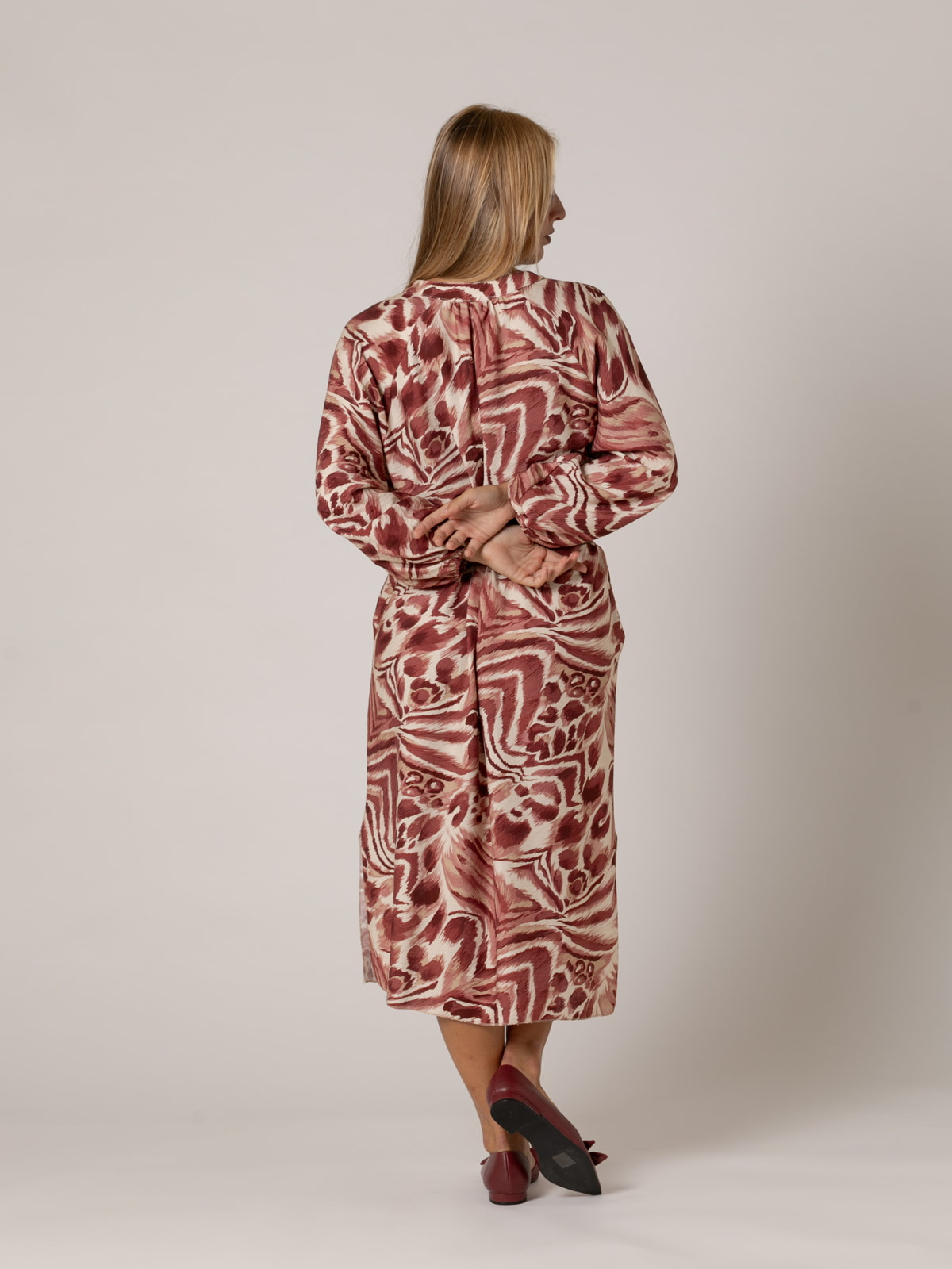 Woman Long fluid animal print dress  Pinkcolour