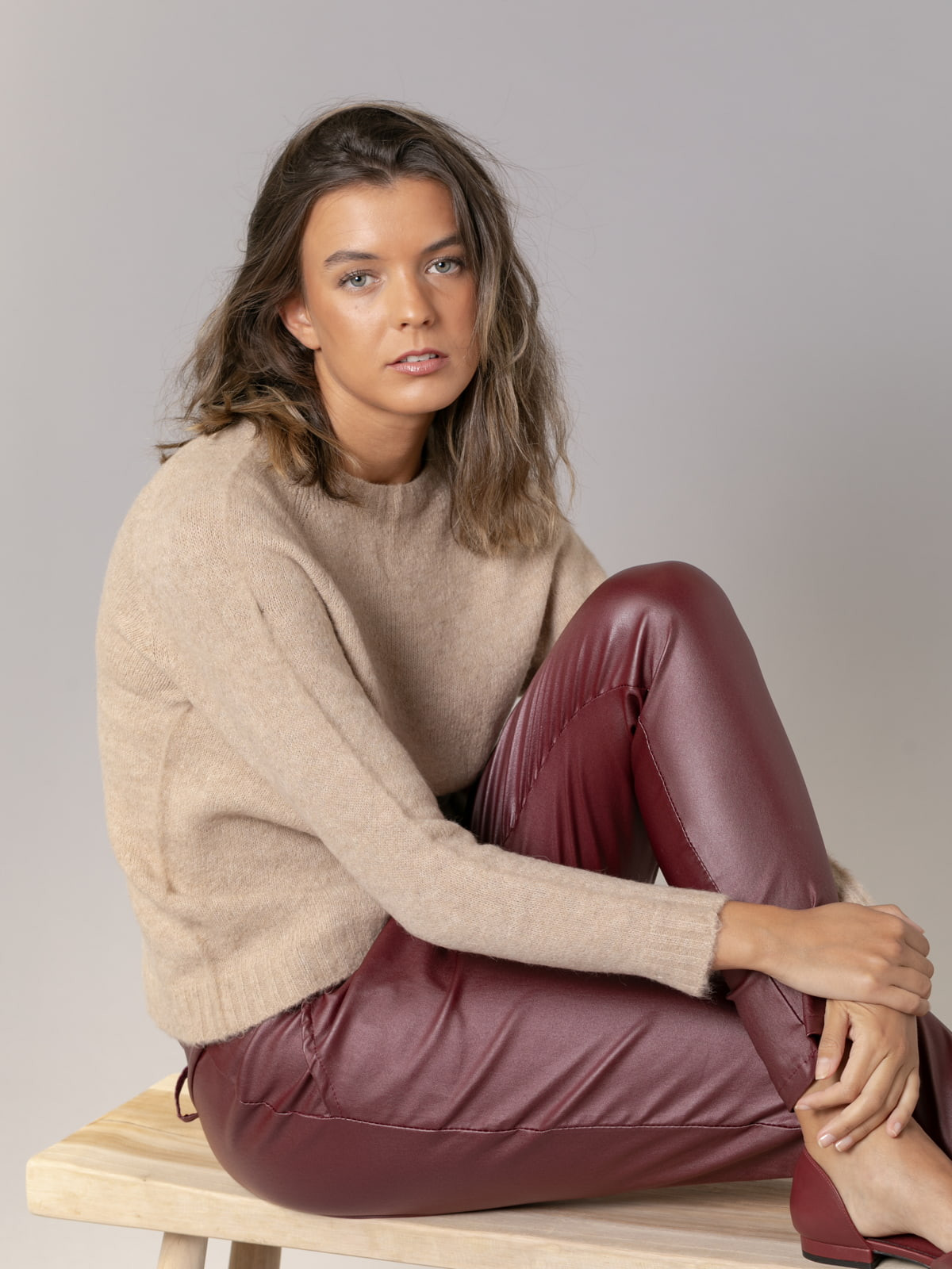 Jersey must con lana cuello caja color Camel