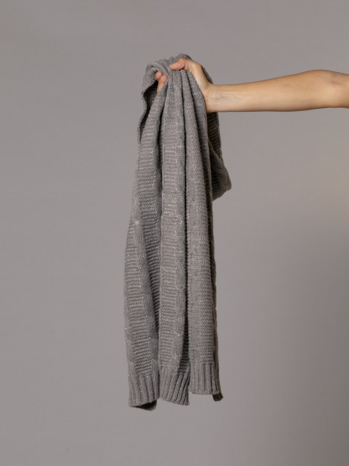 Shiny cable scarf  Grey colour