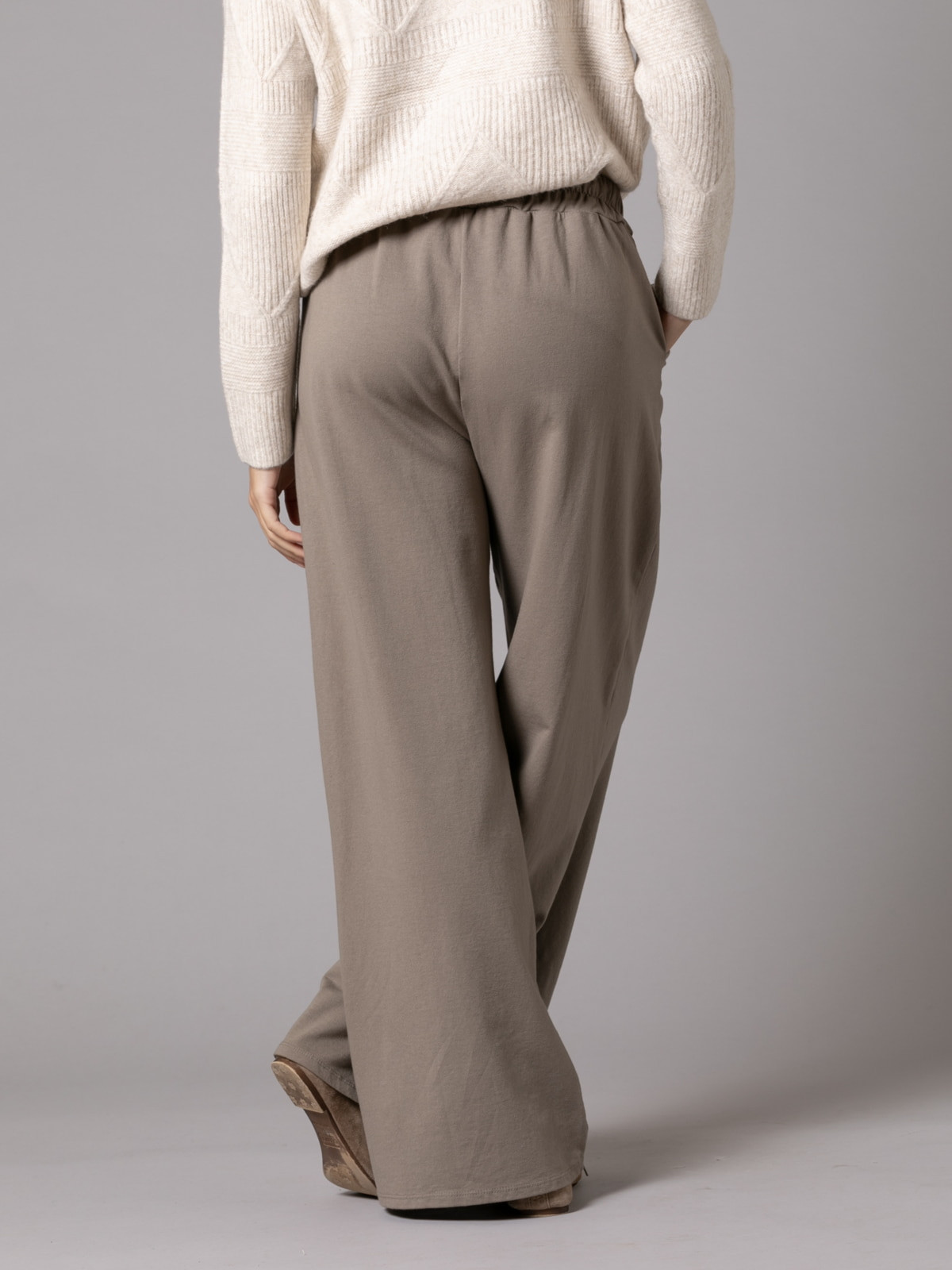 Wide leg plush pants with pockets  Taupe colour