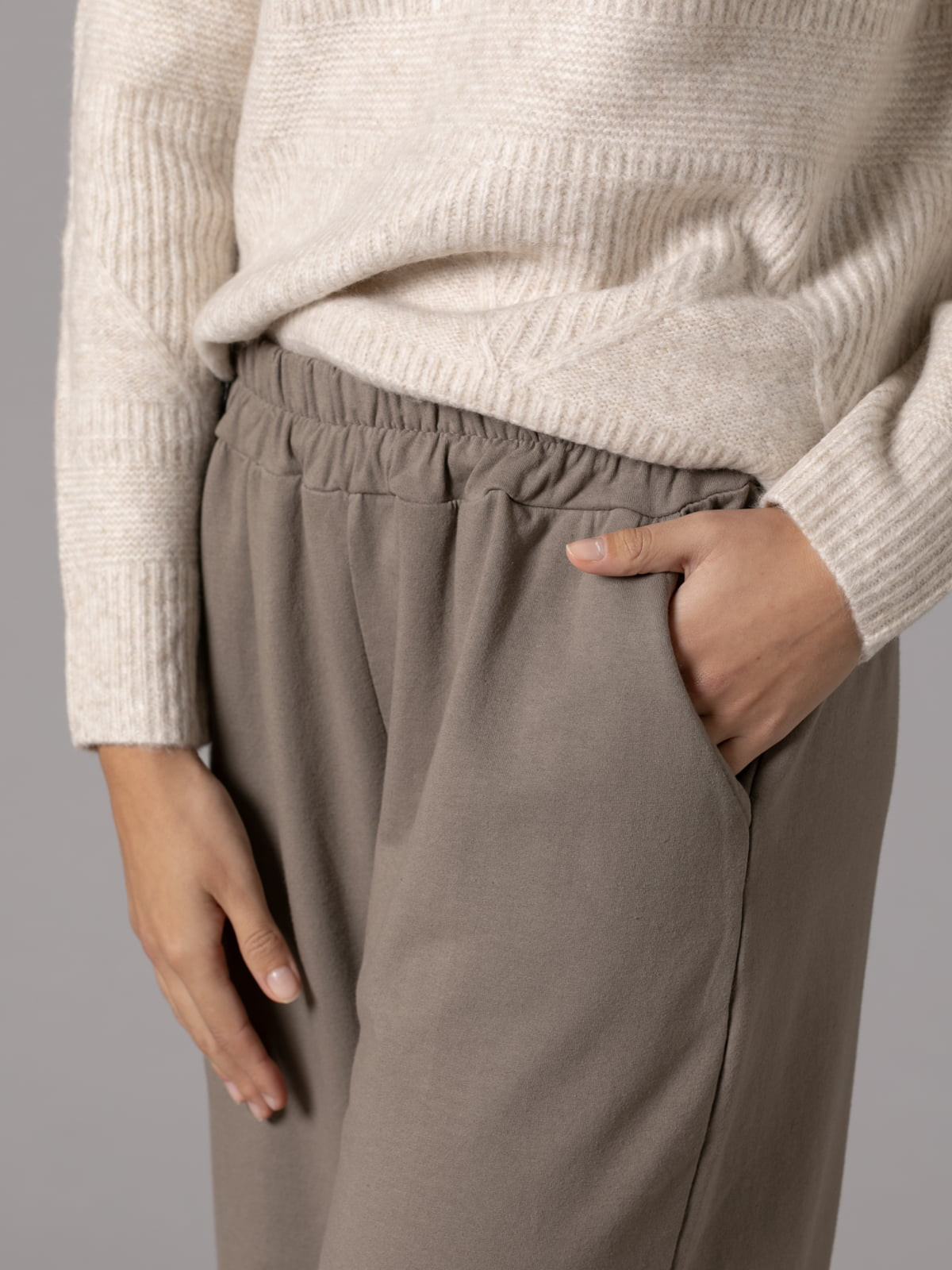 Wide leg plush pants with pockets  Taupe colour