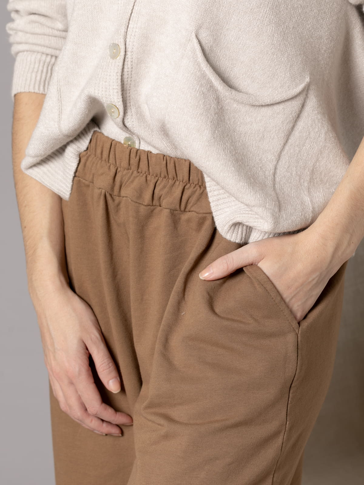 Wide leg plush pants with pockets  Camel colour