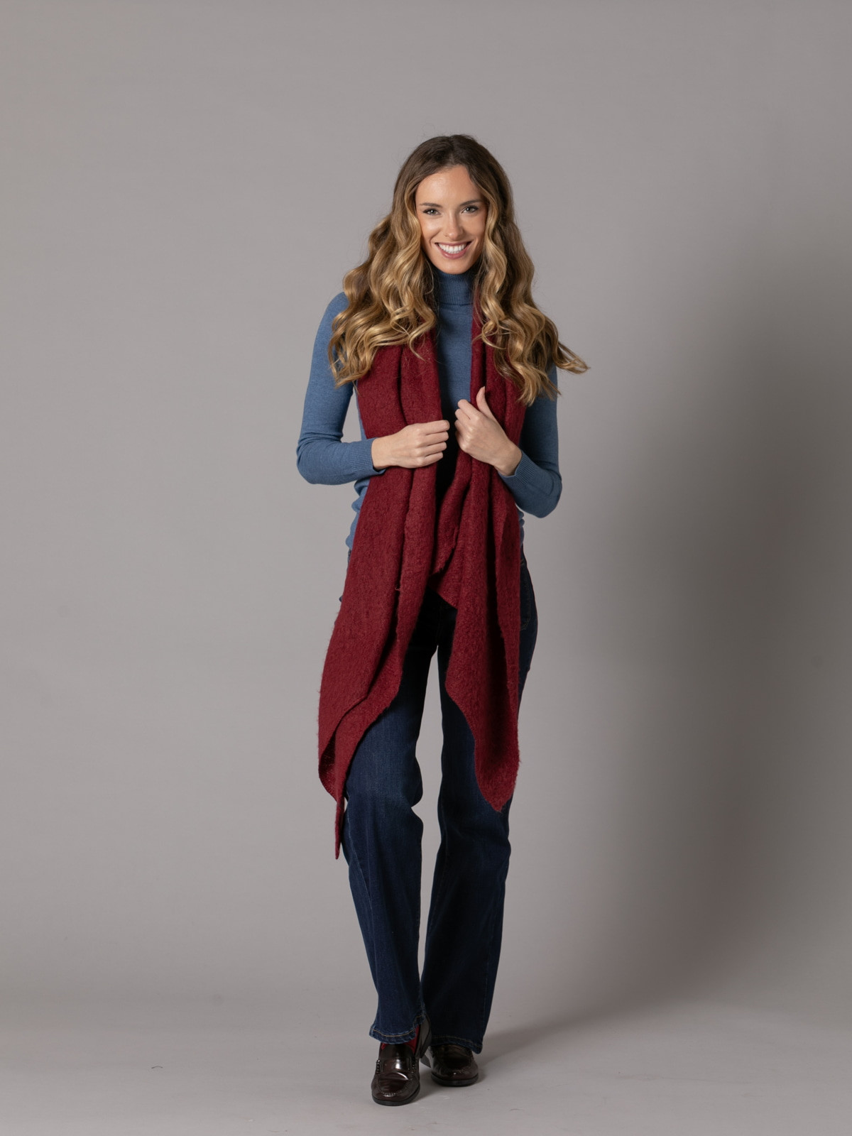 Super soft oversized scarf Bordeaux colour