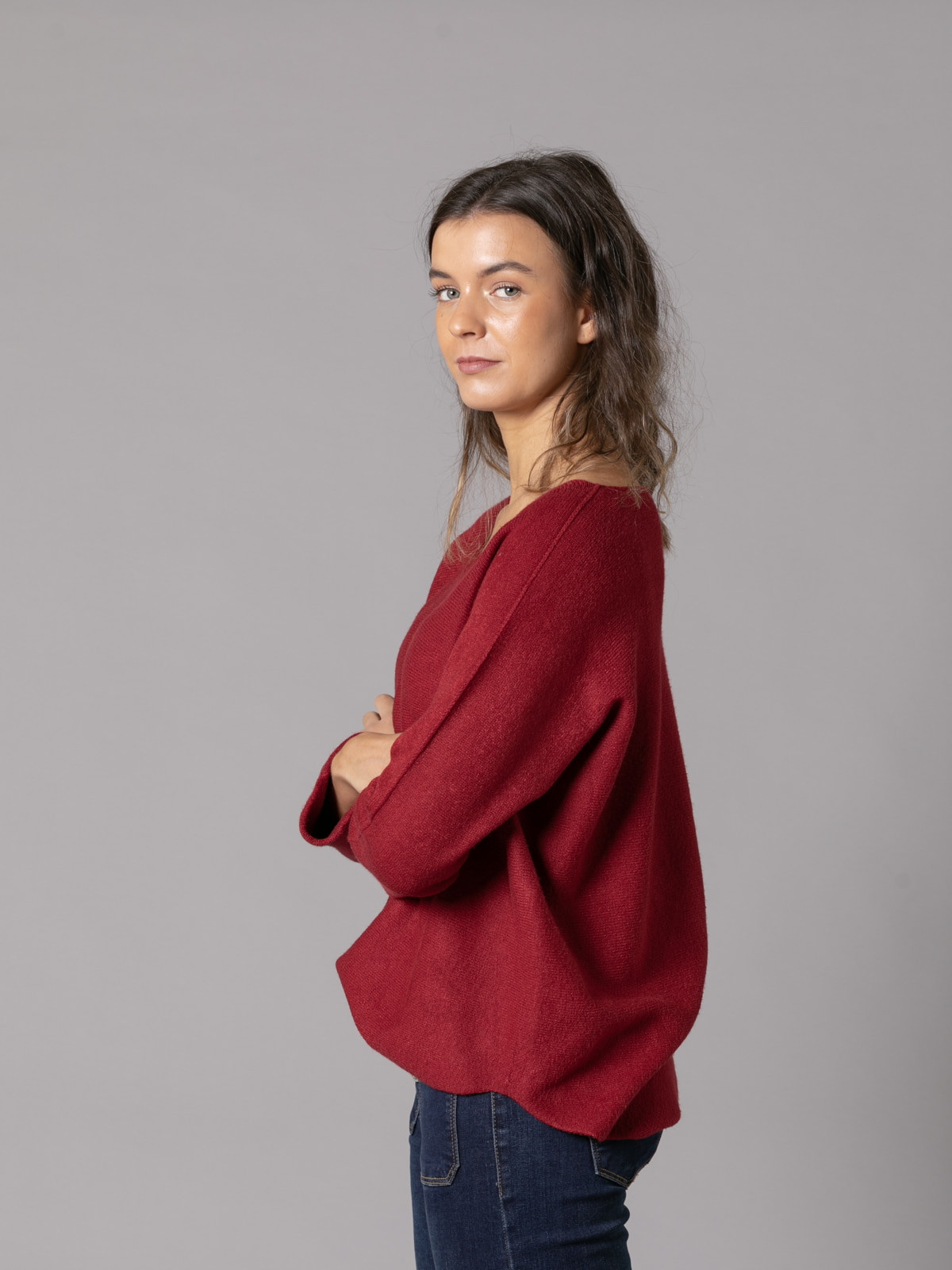 Must-have V-neck sweater  Bordeaux colour