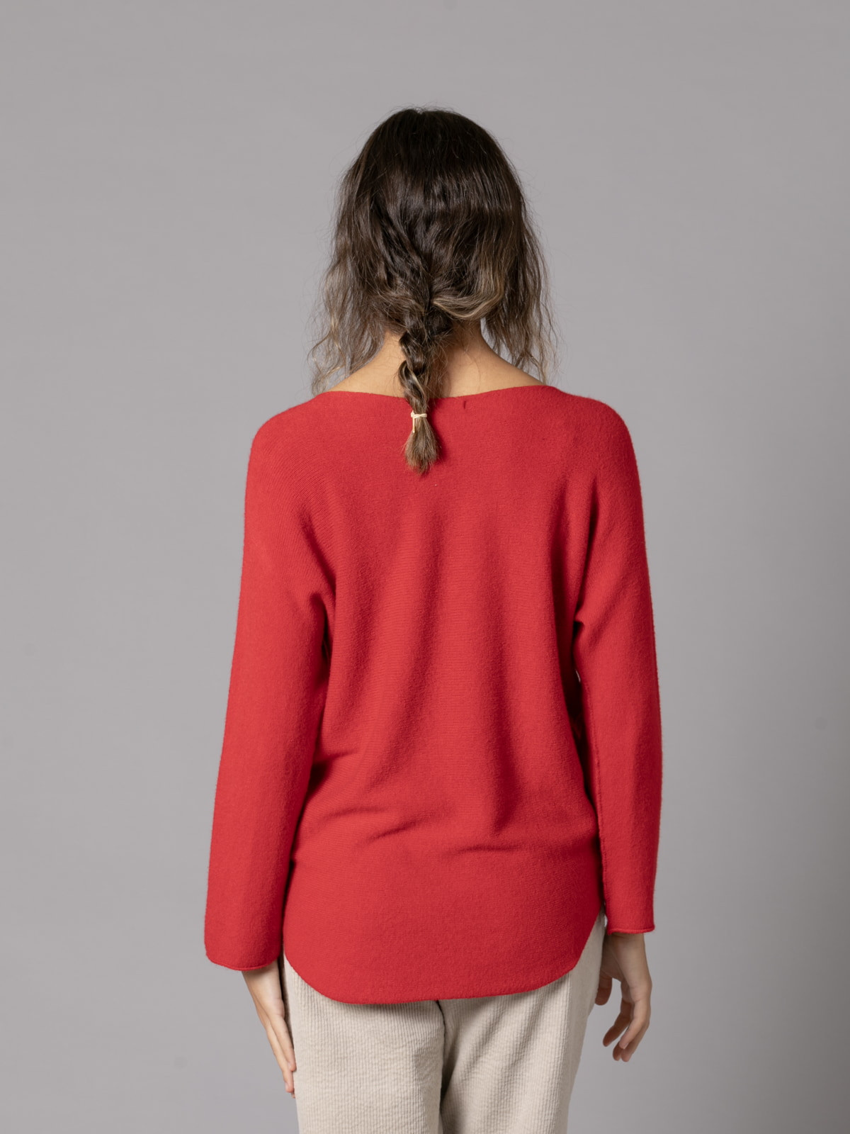 Must-have boat neck sweater  Red colour