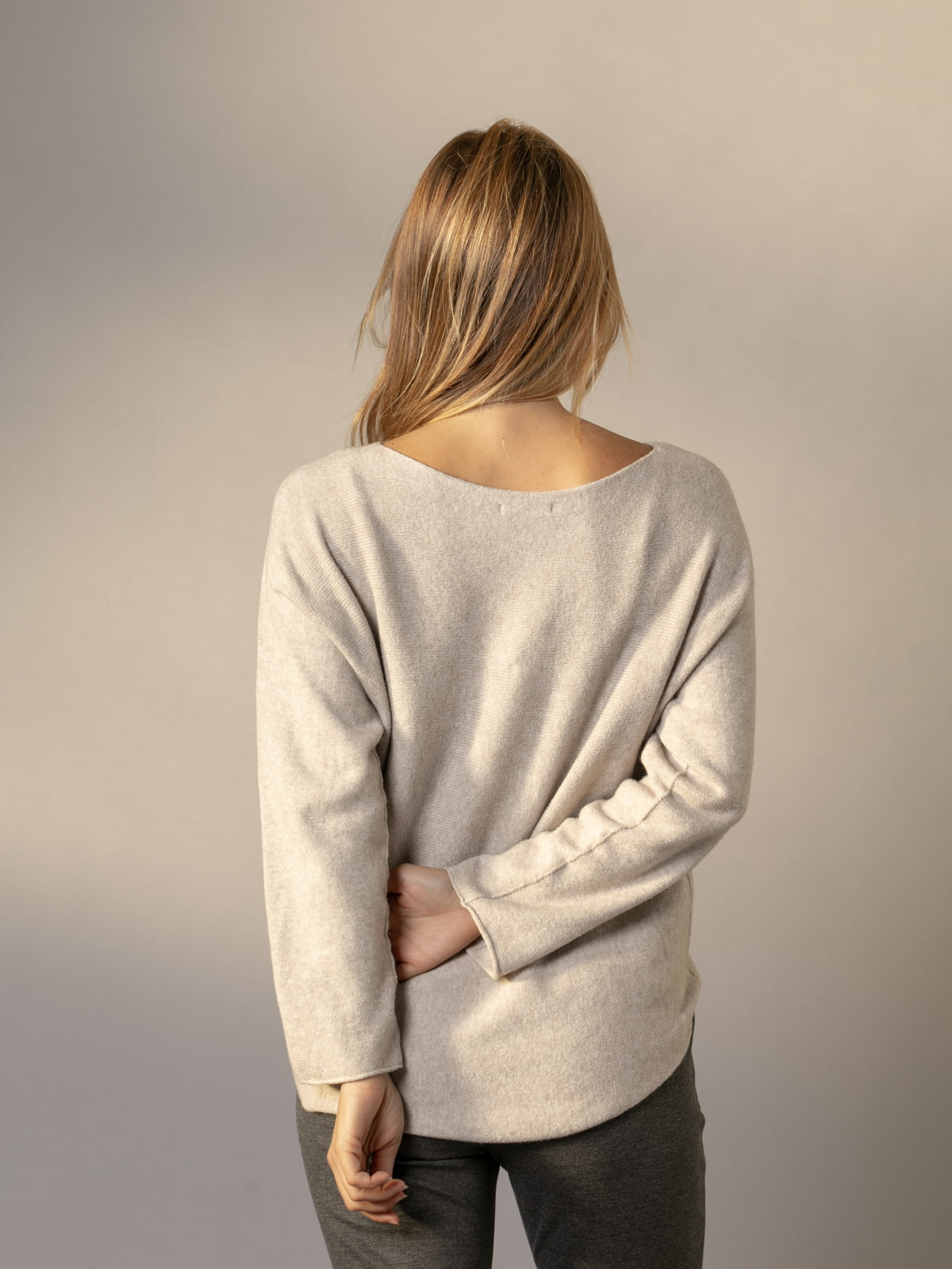 Must-have boat neck sweater  TAUPE CLARO colour