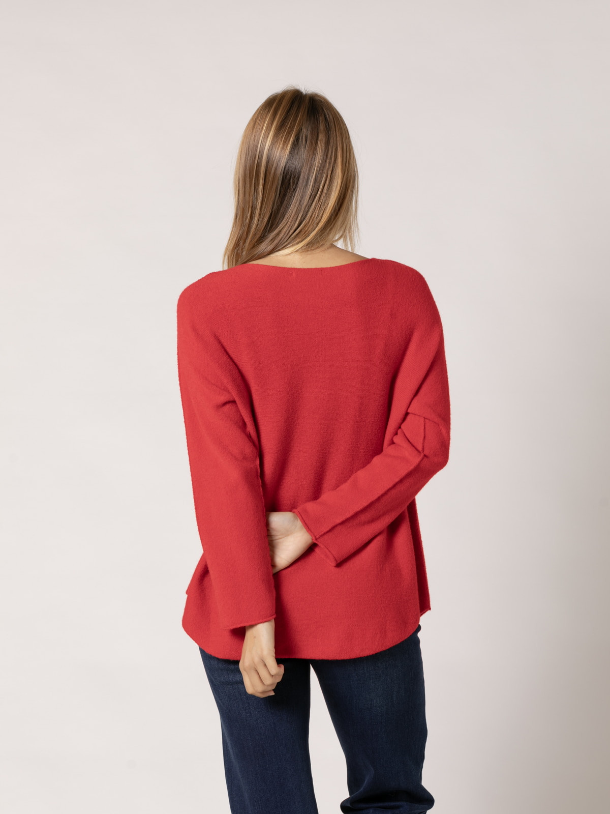 Jersey must escote en pico color Rojo