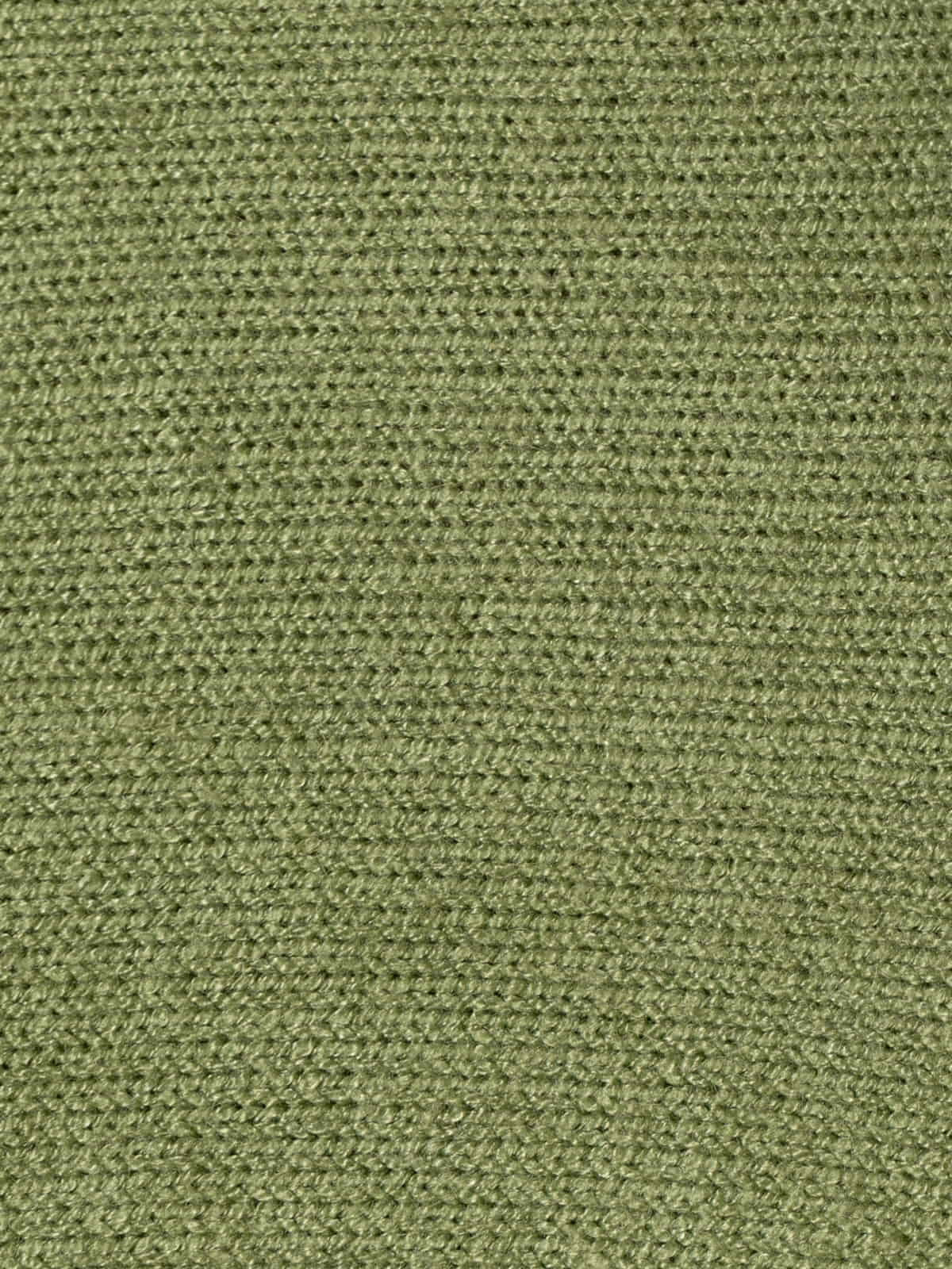 Must-have V-neck sweater  verde trendy colour