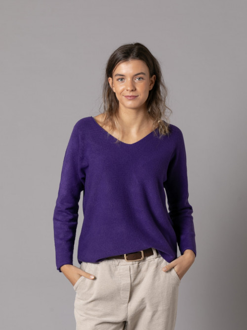 Jersey must escote en pico color Morado