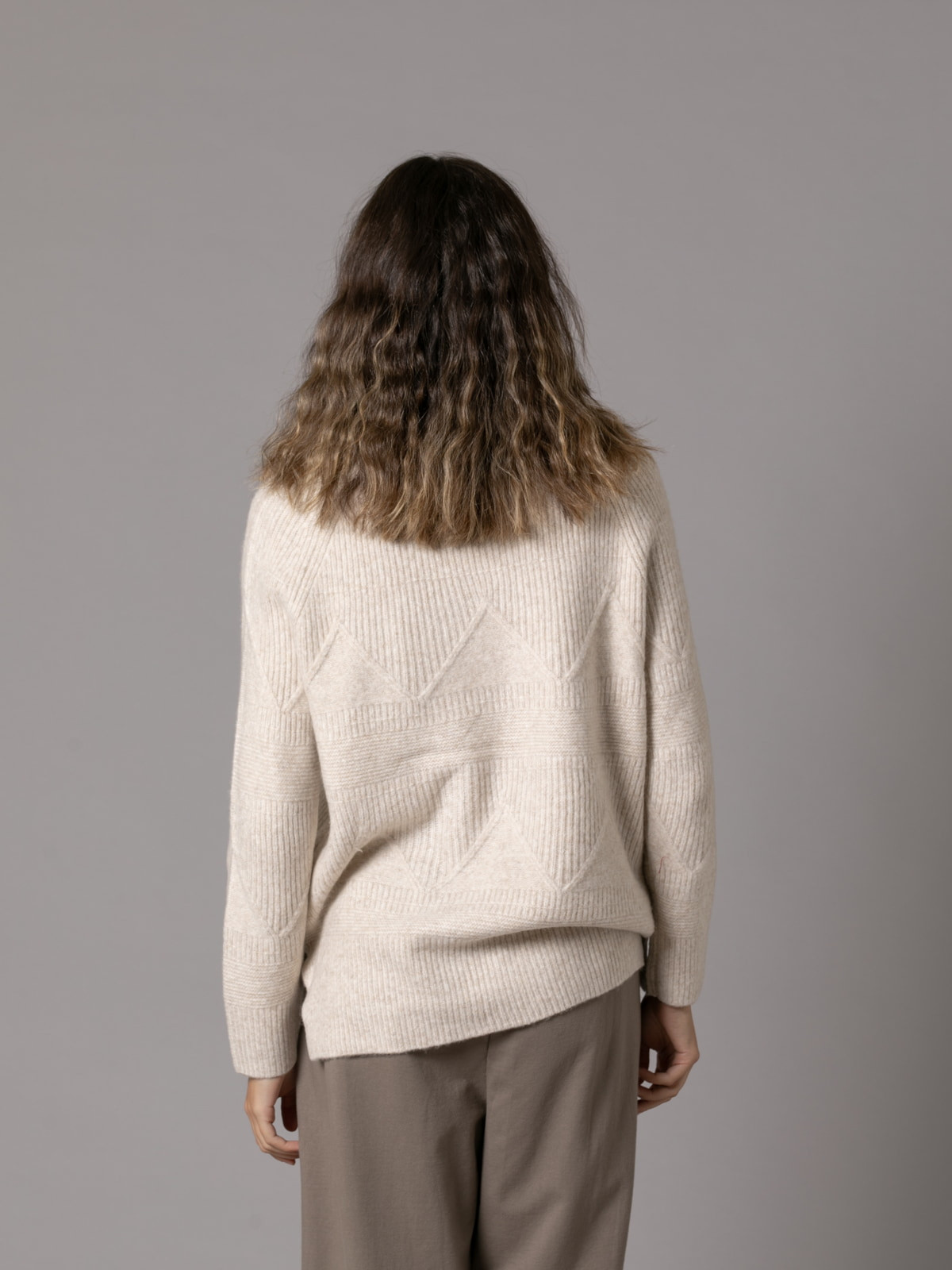 Ribbed sweater with spider drawing  Beige colour