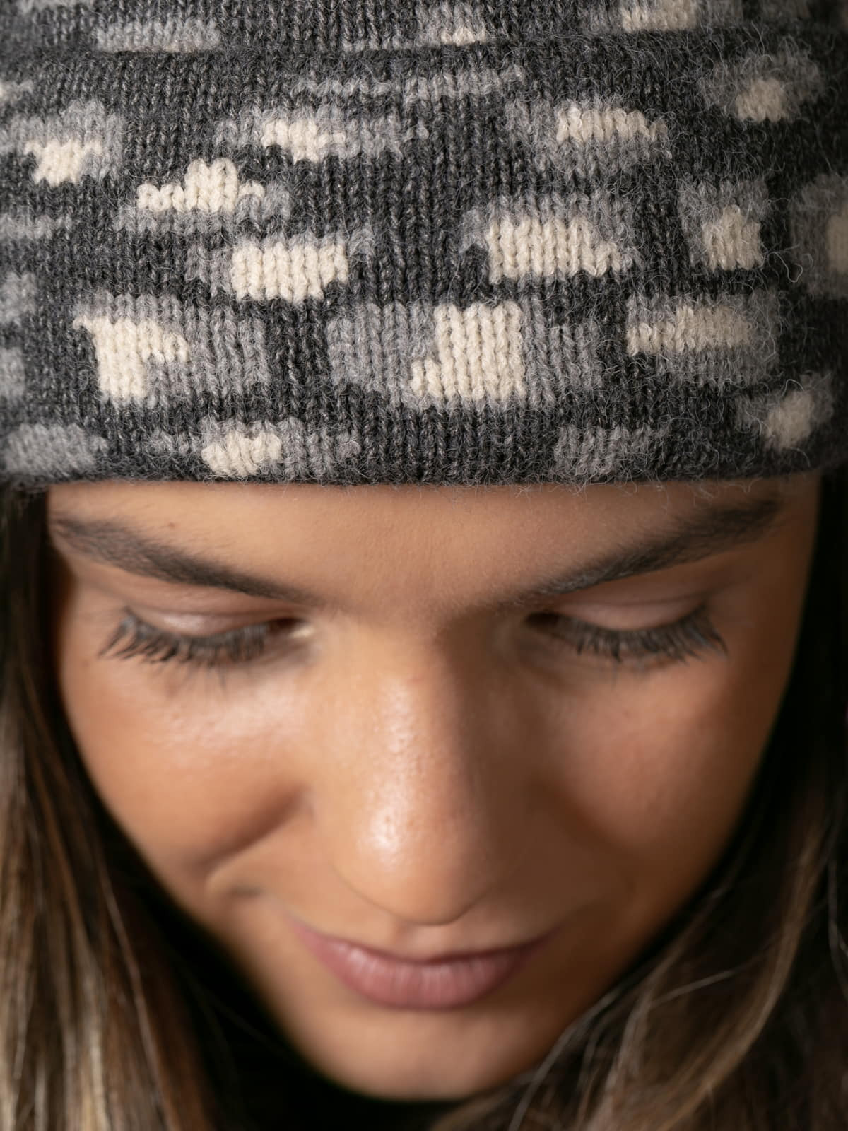 Animal print hat  Grey colour