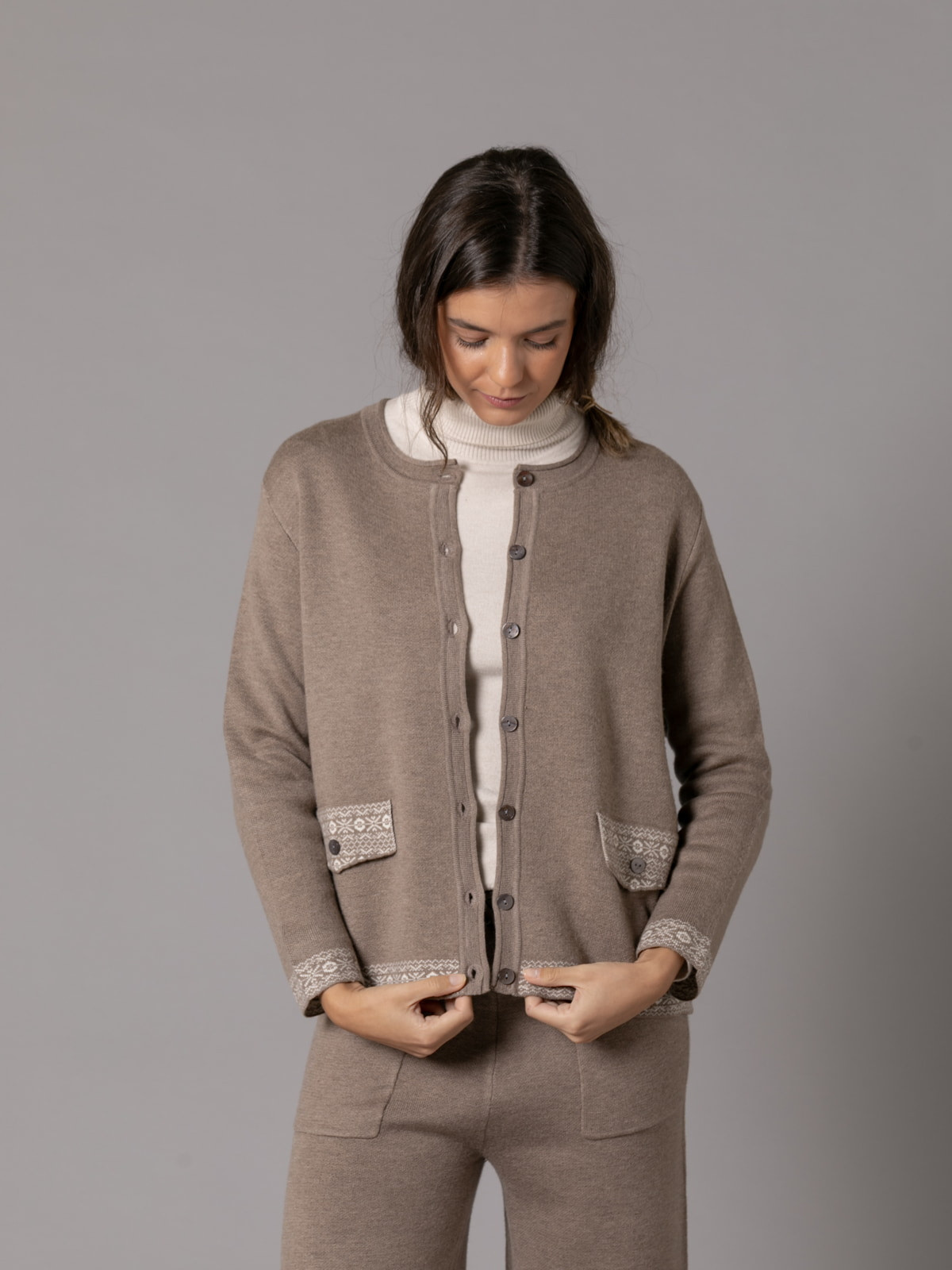 Knitted jacket with border detail  Marrón  colour