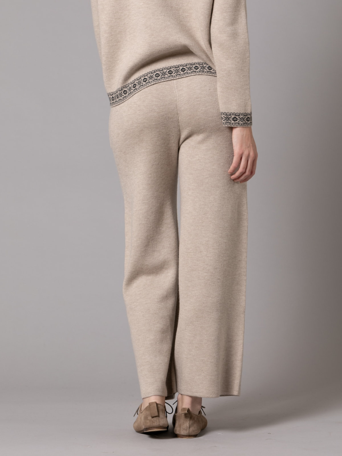 Soft knit pants with pockets  Taupe colour