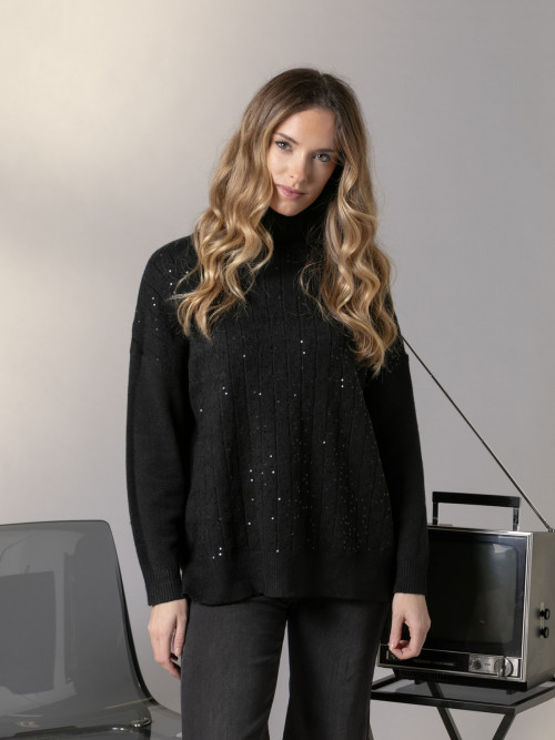 Soft sweater with paillette detail and cuffs  Black colour