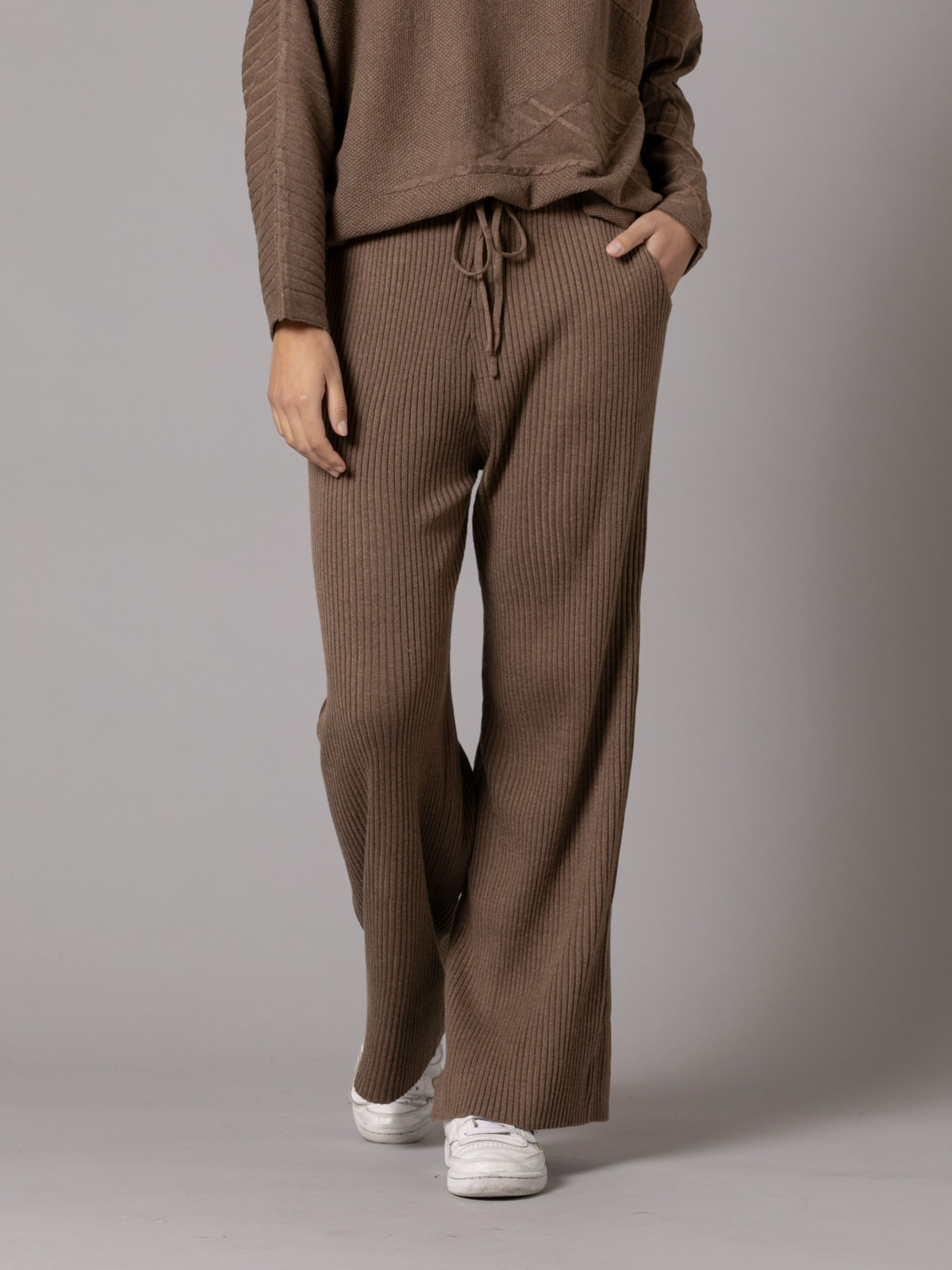 Soft ribbed knit pants  Camel colour