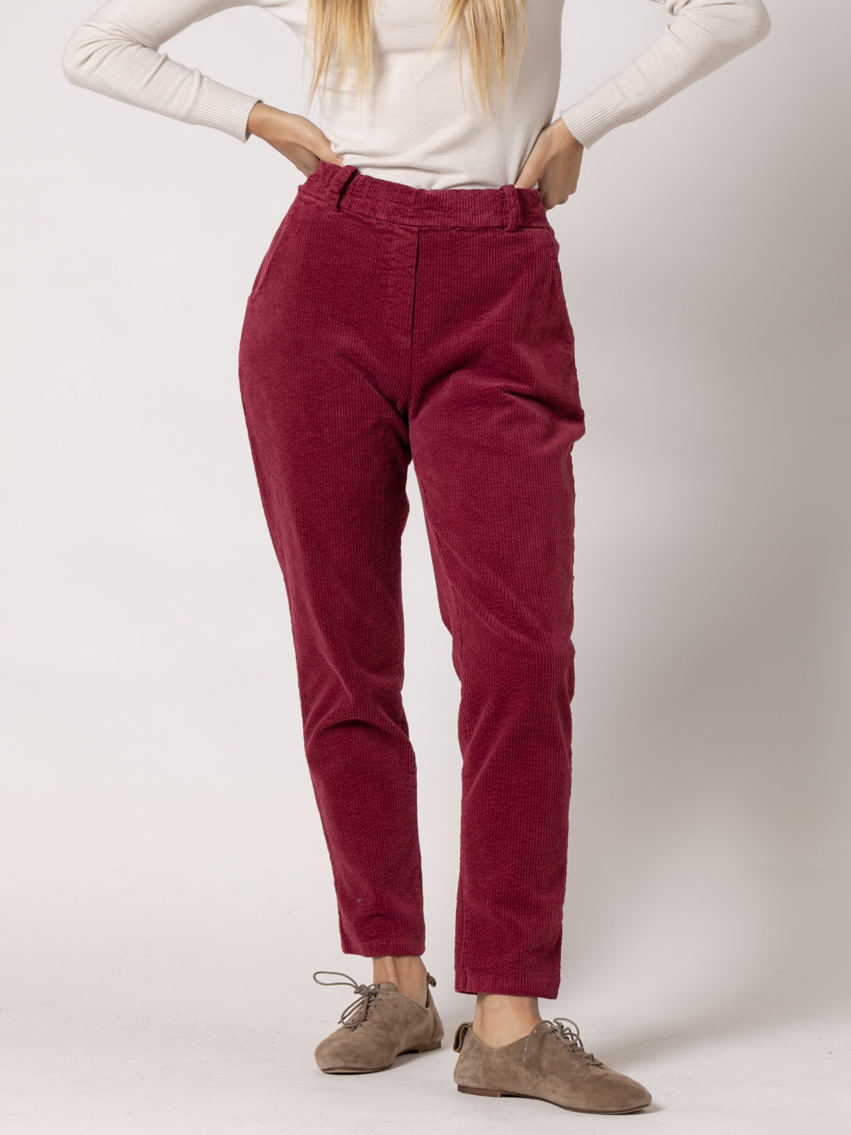 Casual design corduroy pants  cereza colour