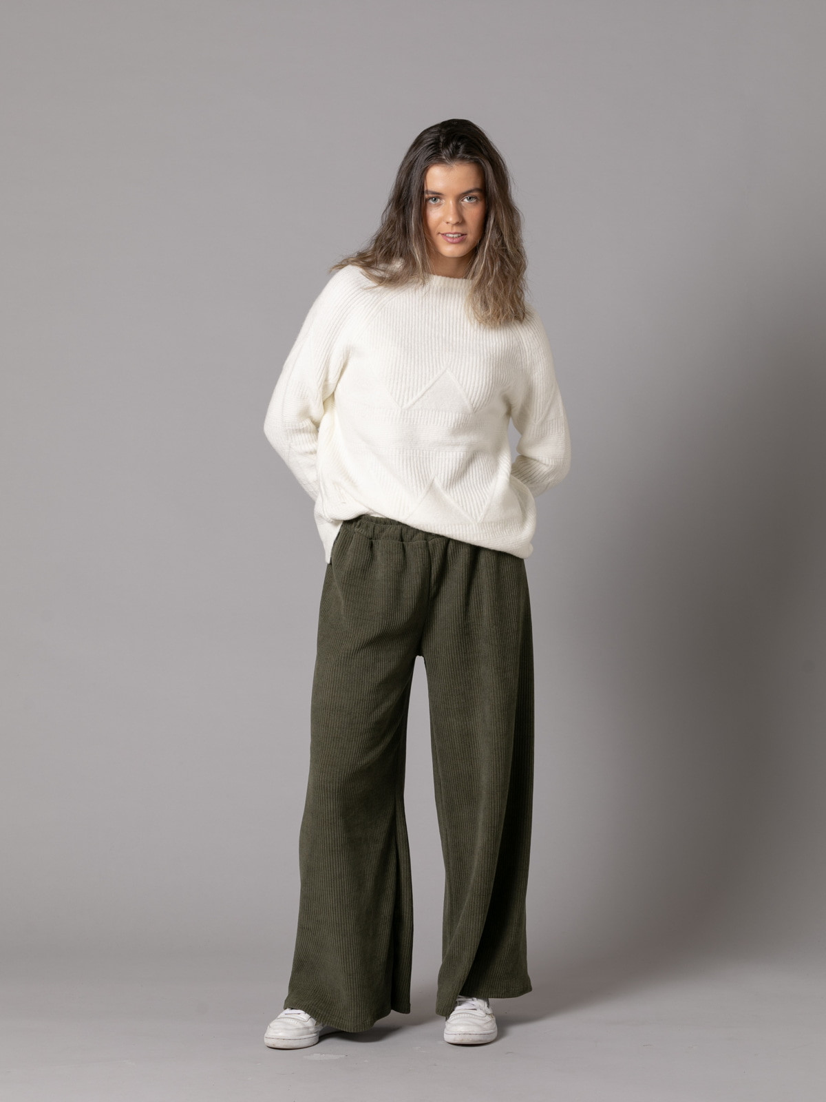 Wide leg elastic corduroy design pants  Khaki colour