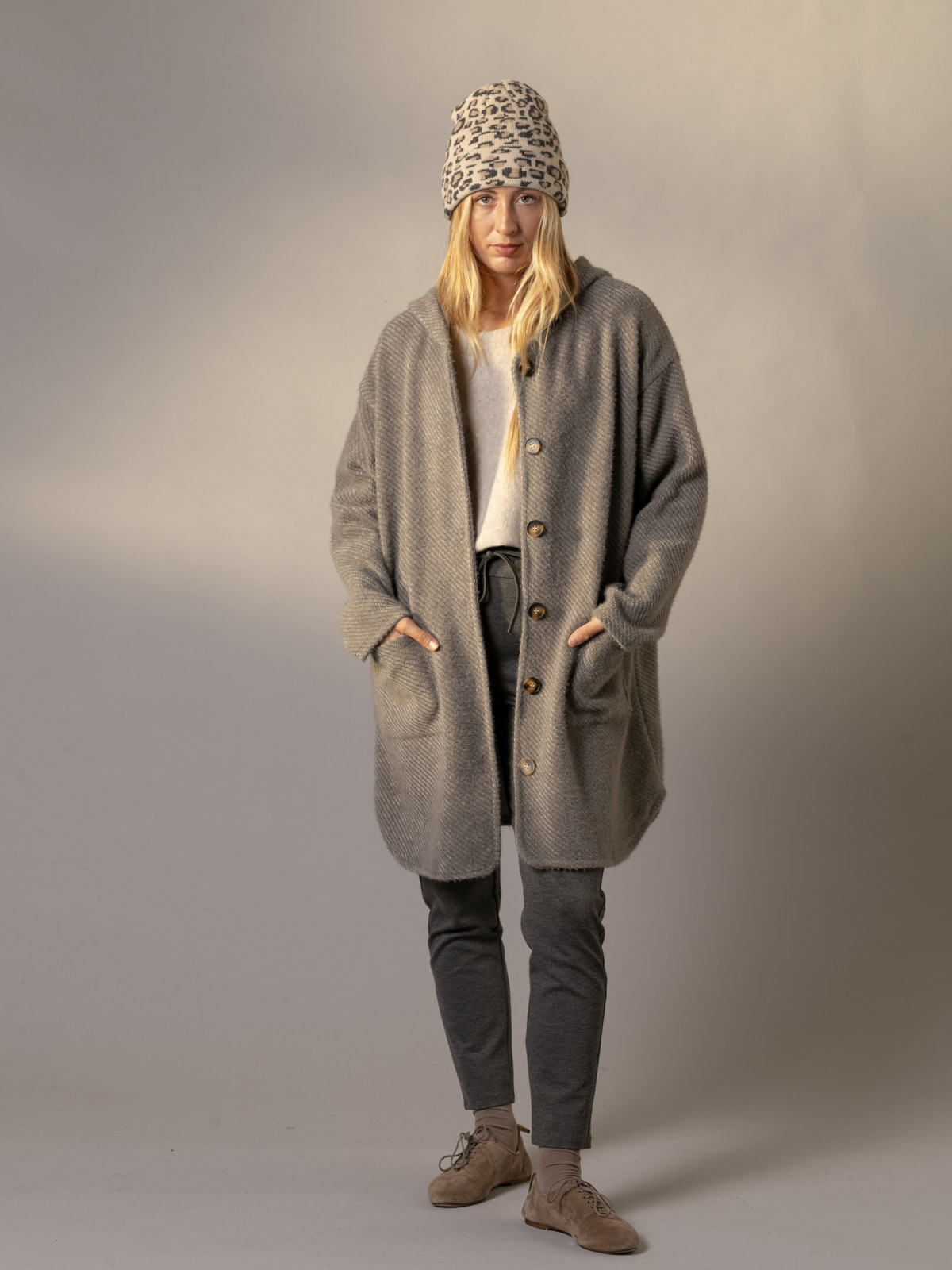 oversized soft coat with patch pockets  Grey colour