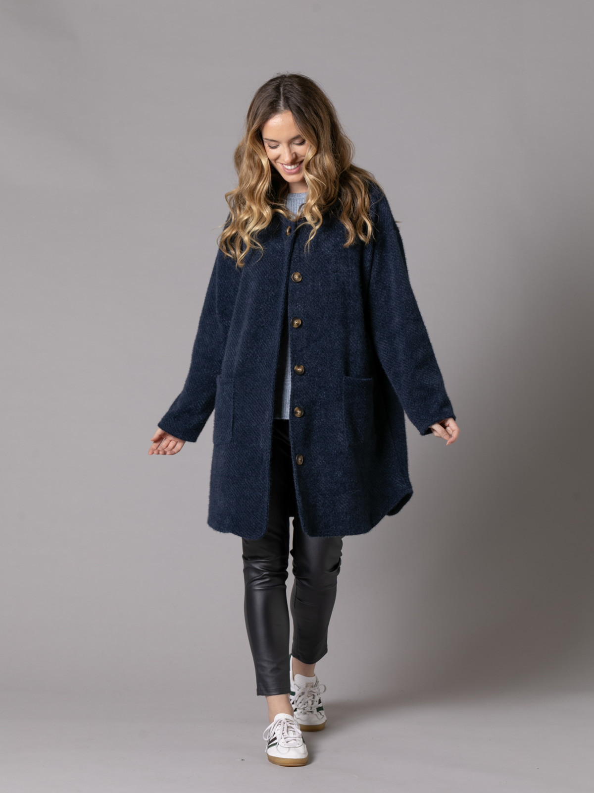 oversized soft coat with patch pockets  Blue Navy colour