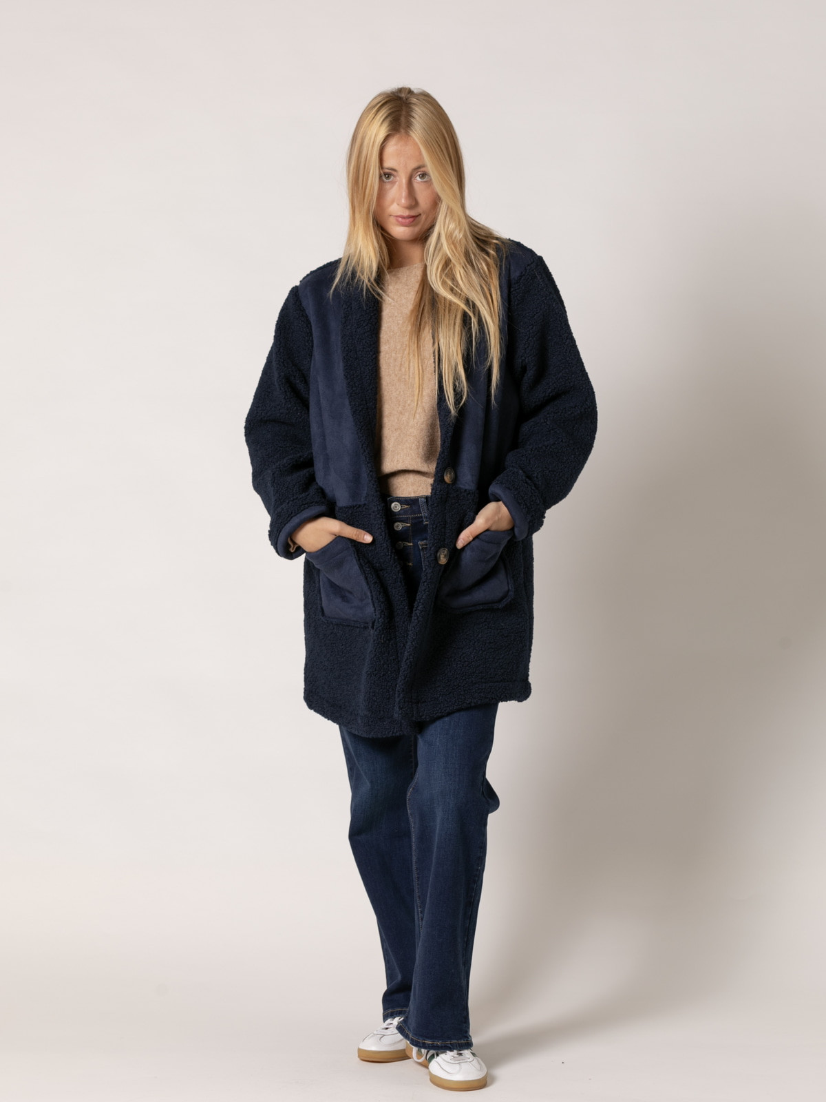 Double-sided teddy coat  Blue Navy colour