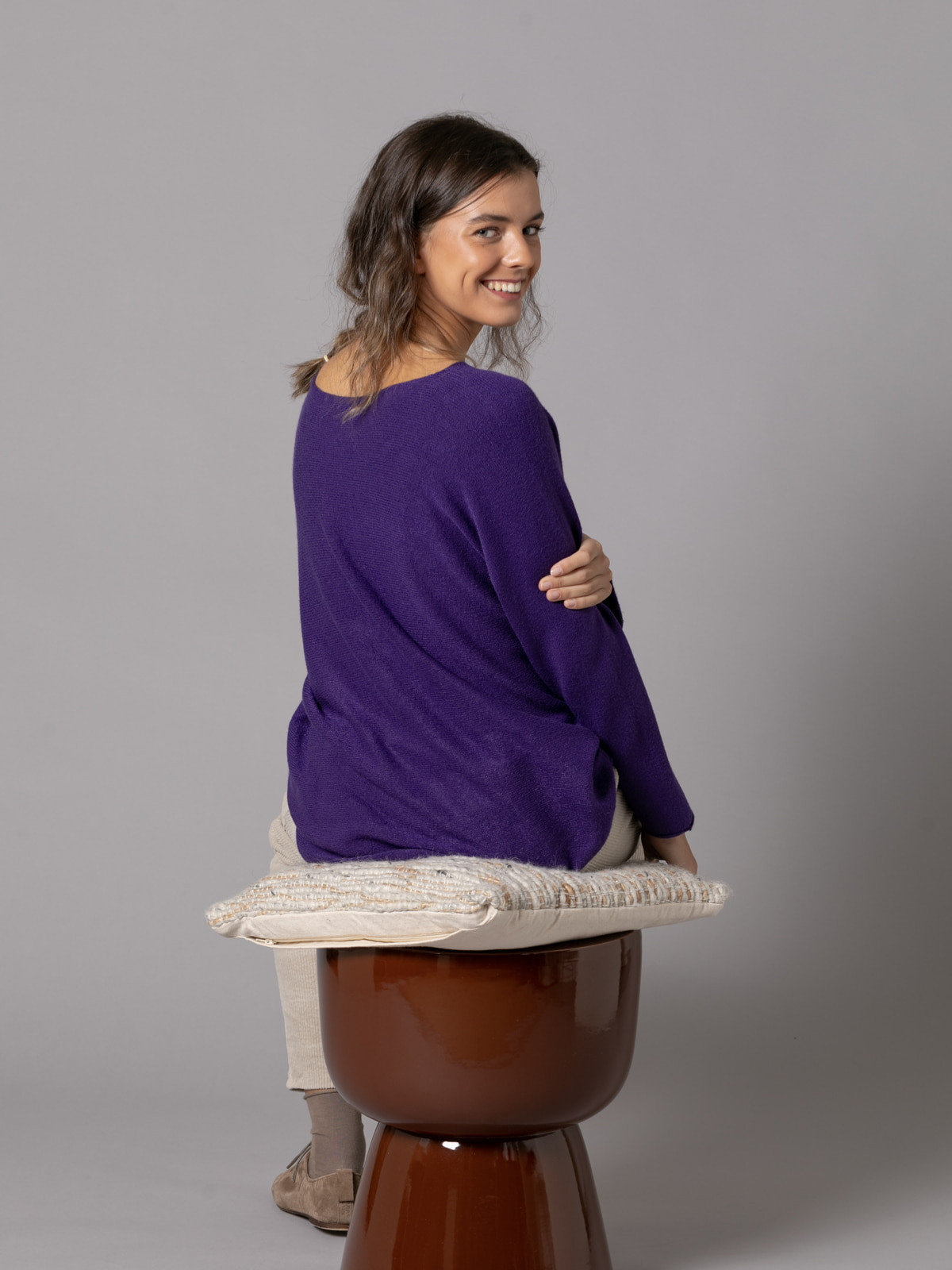 Must-have boat neck sweater  Morado colour