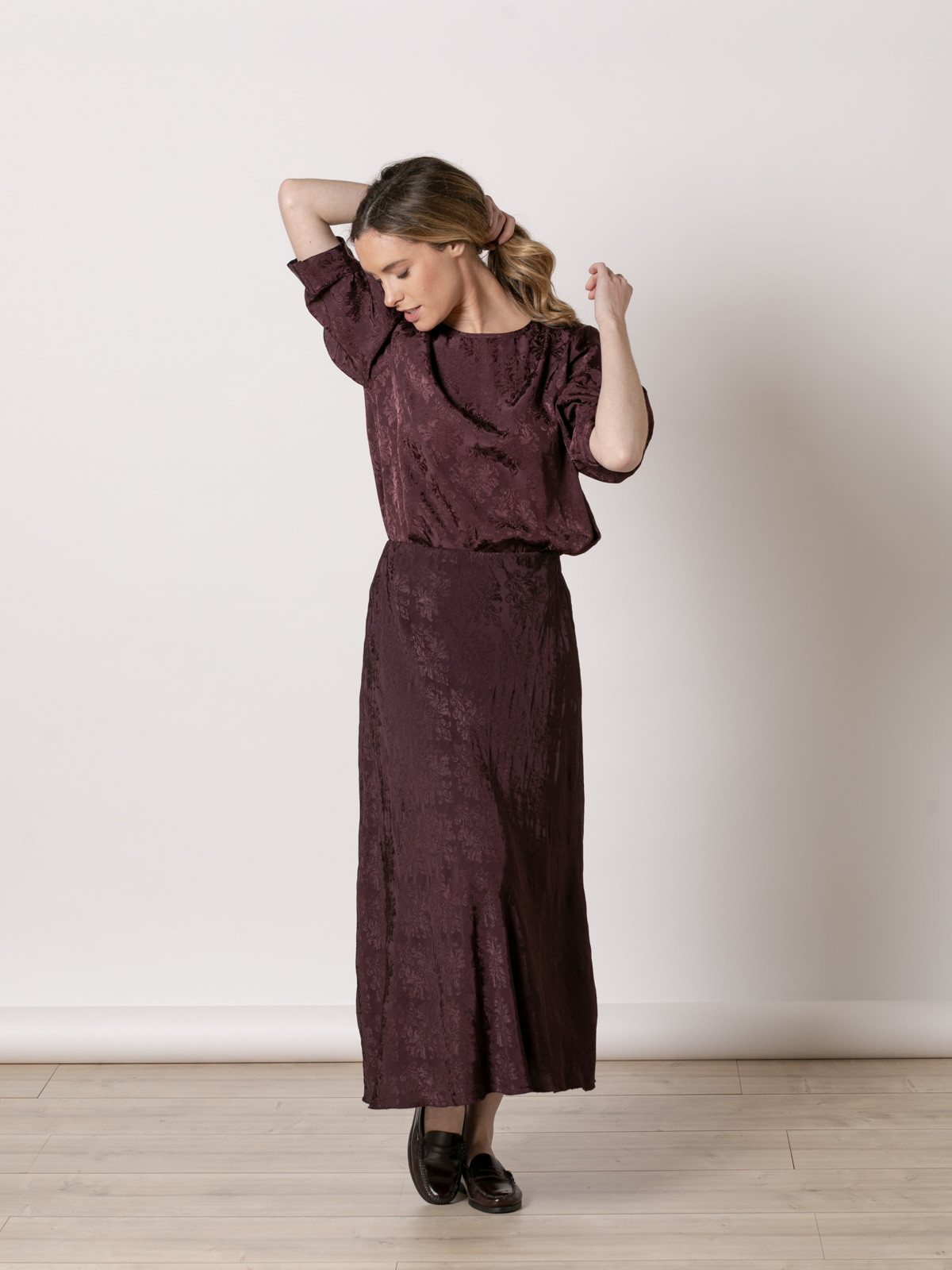 Long flowing skirt with matching embroidery  Bordeaux colour