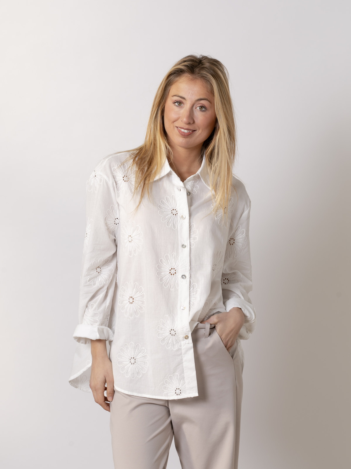 Camisa bordado trendy color Blanco