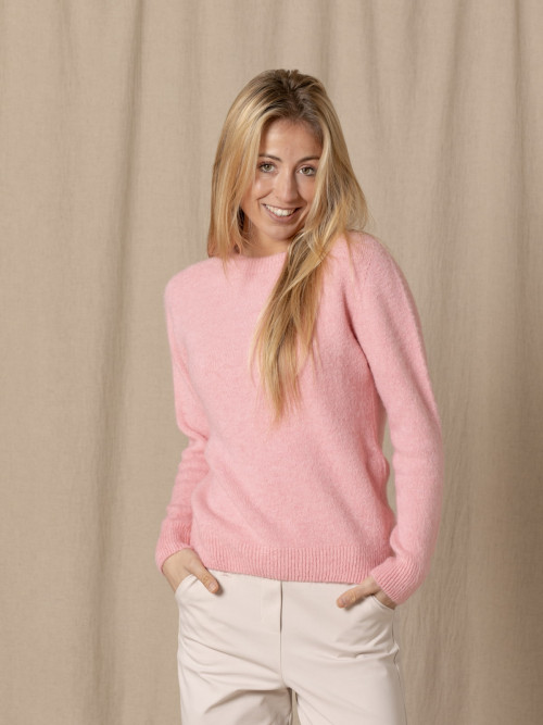 Spring alpaca sweater with round  Pink colour