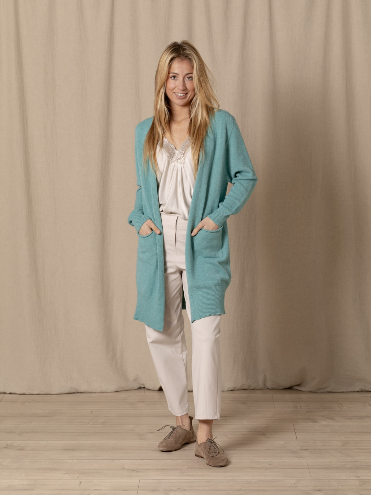 Long jacket with soft pockets  verde esmeralda colour