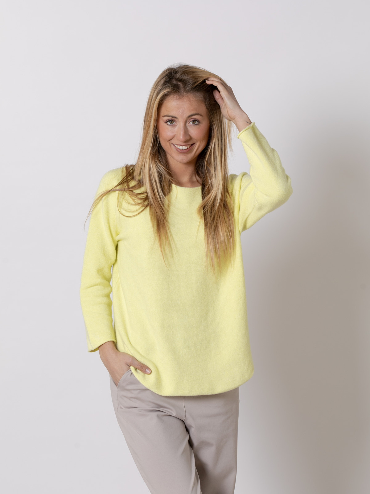 Essence soft jersey with boat  Amarillo colour