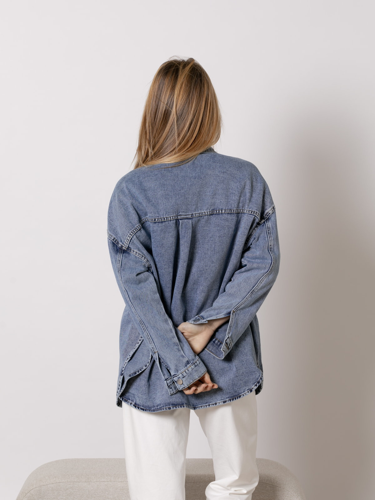 Chaqueta denim oversize color Azul