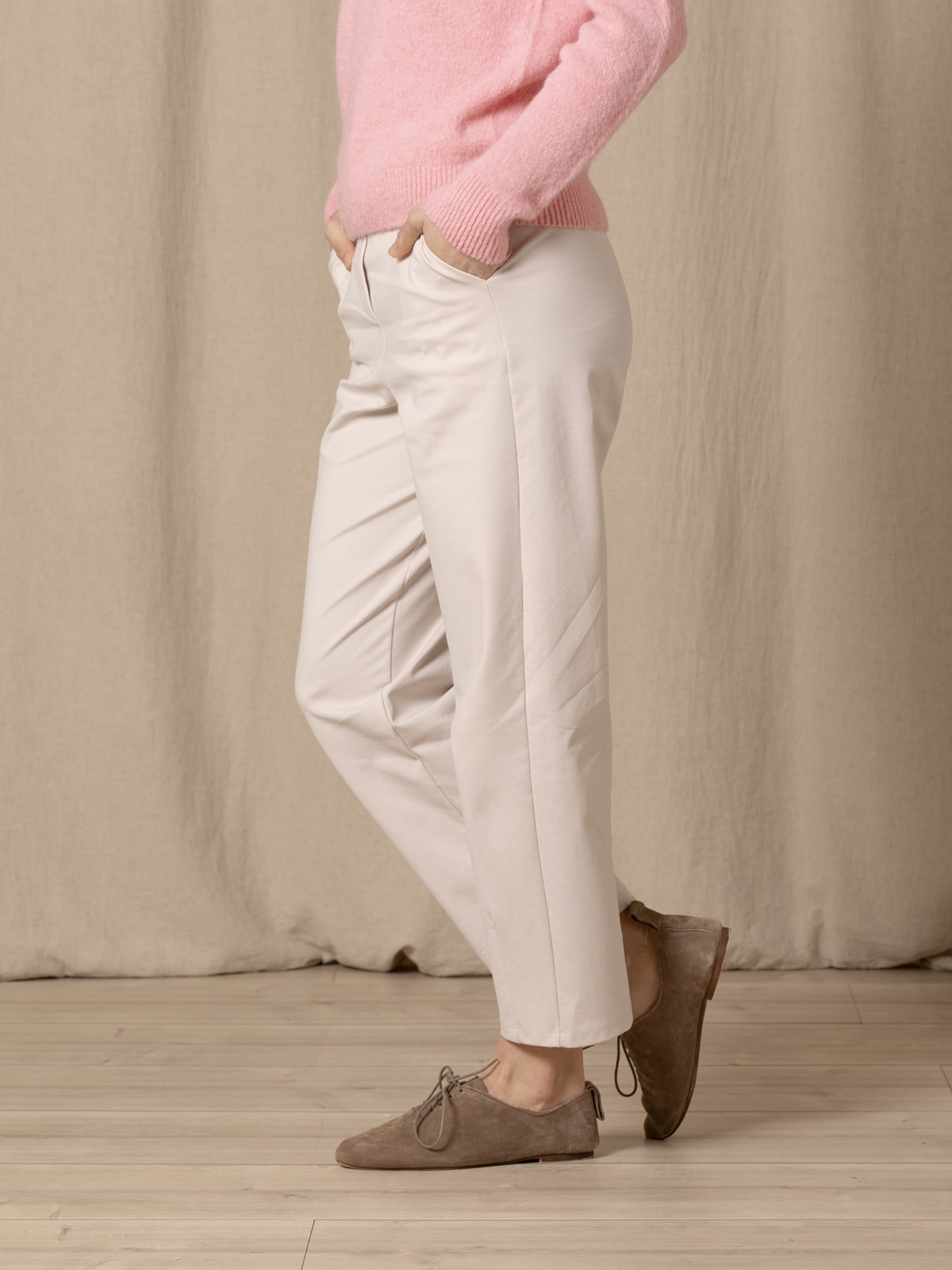 Teen pants with seams at the bottom  Beige Lightcolour